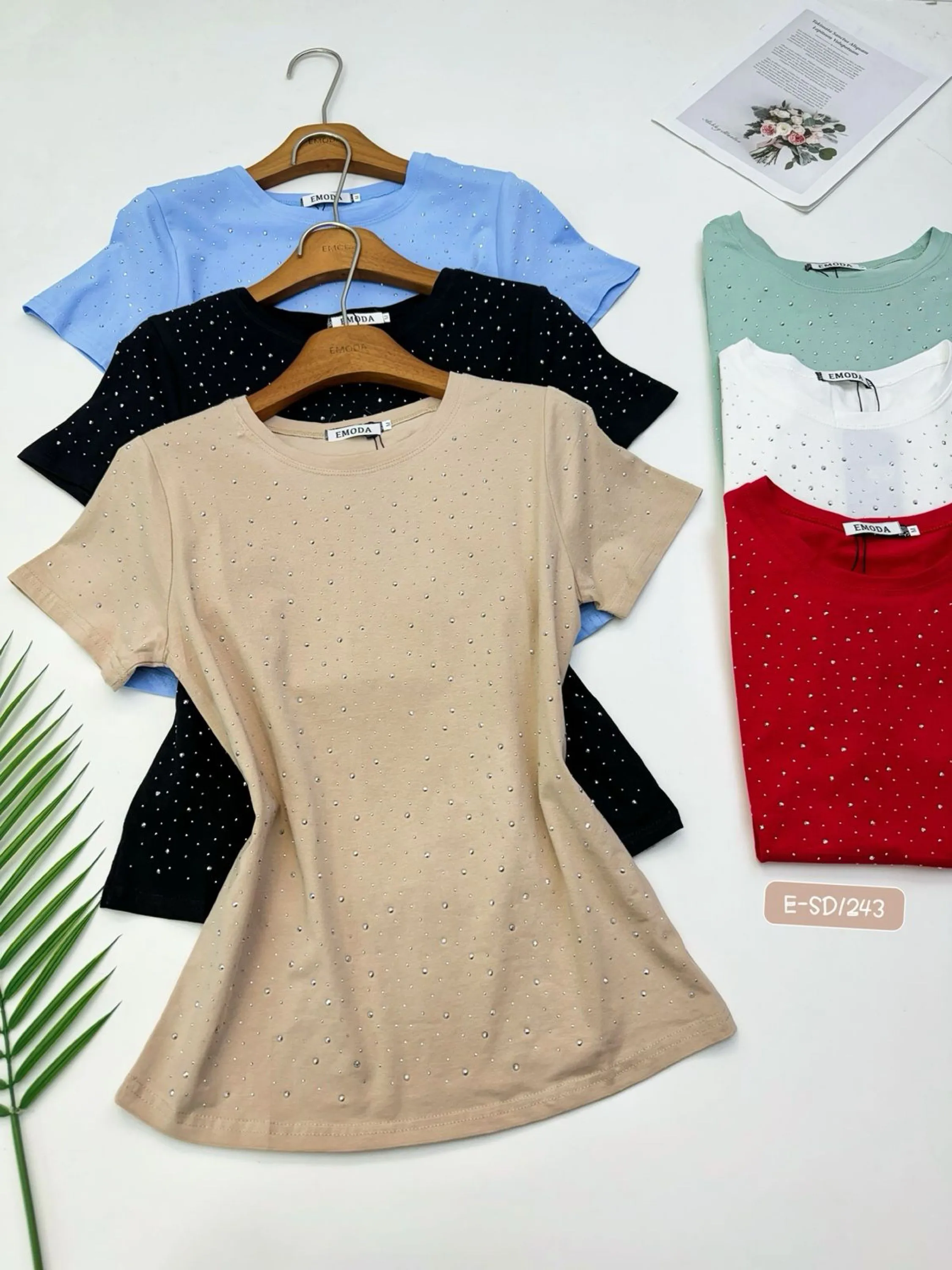 E-SD1243. T-shirt - M G GG - algodão com brilho