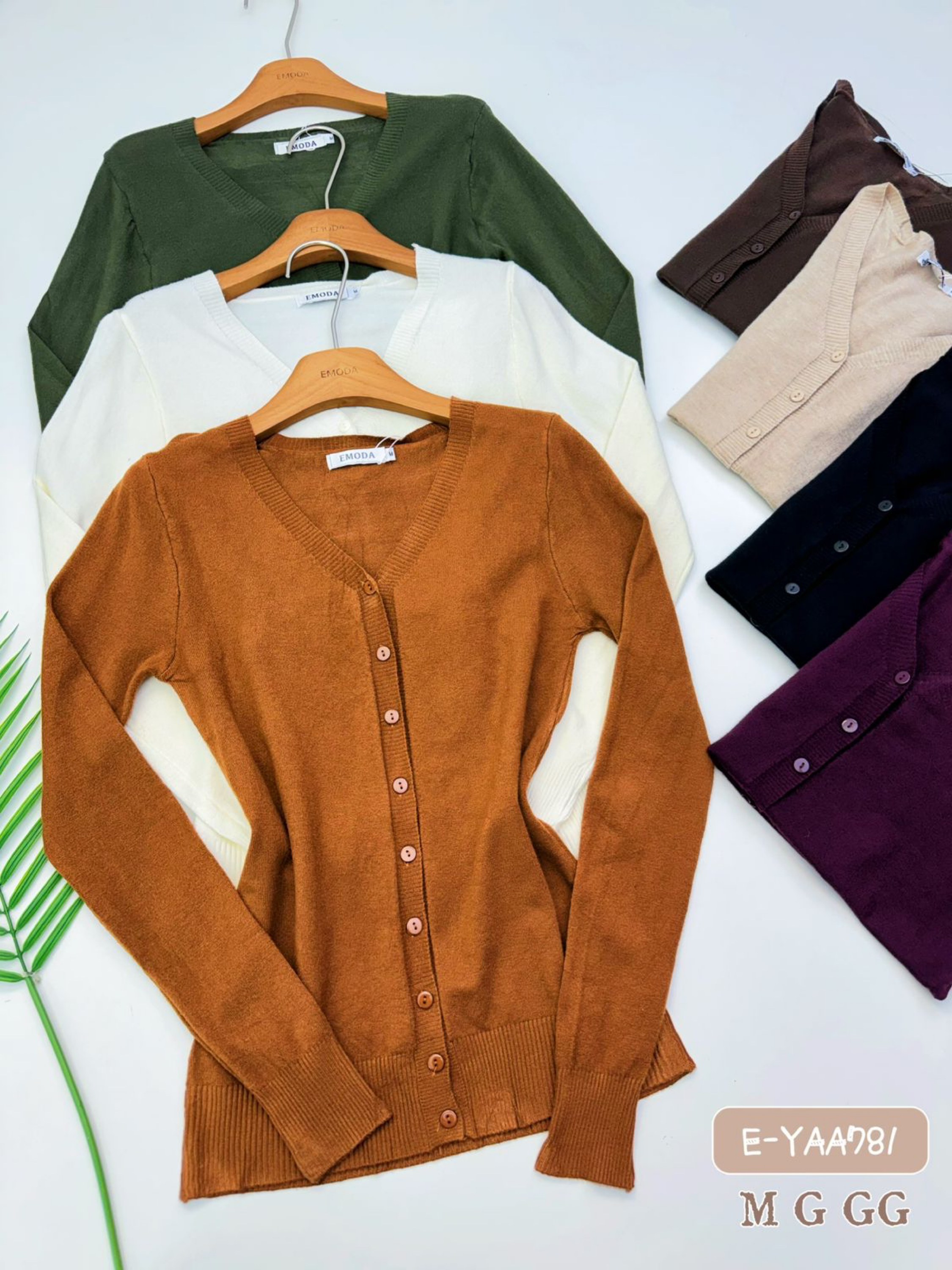 E-YAA781. Cardigan - M G GG - modal ( laziness