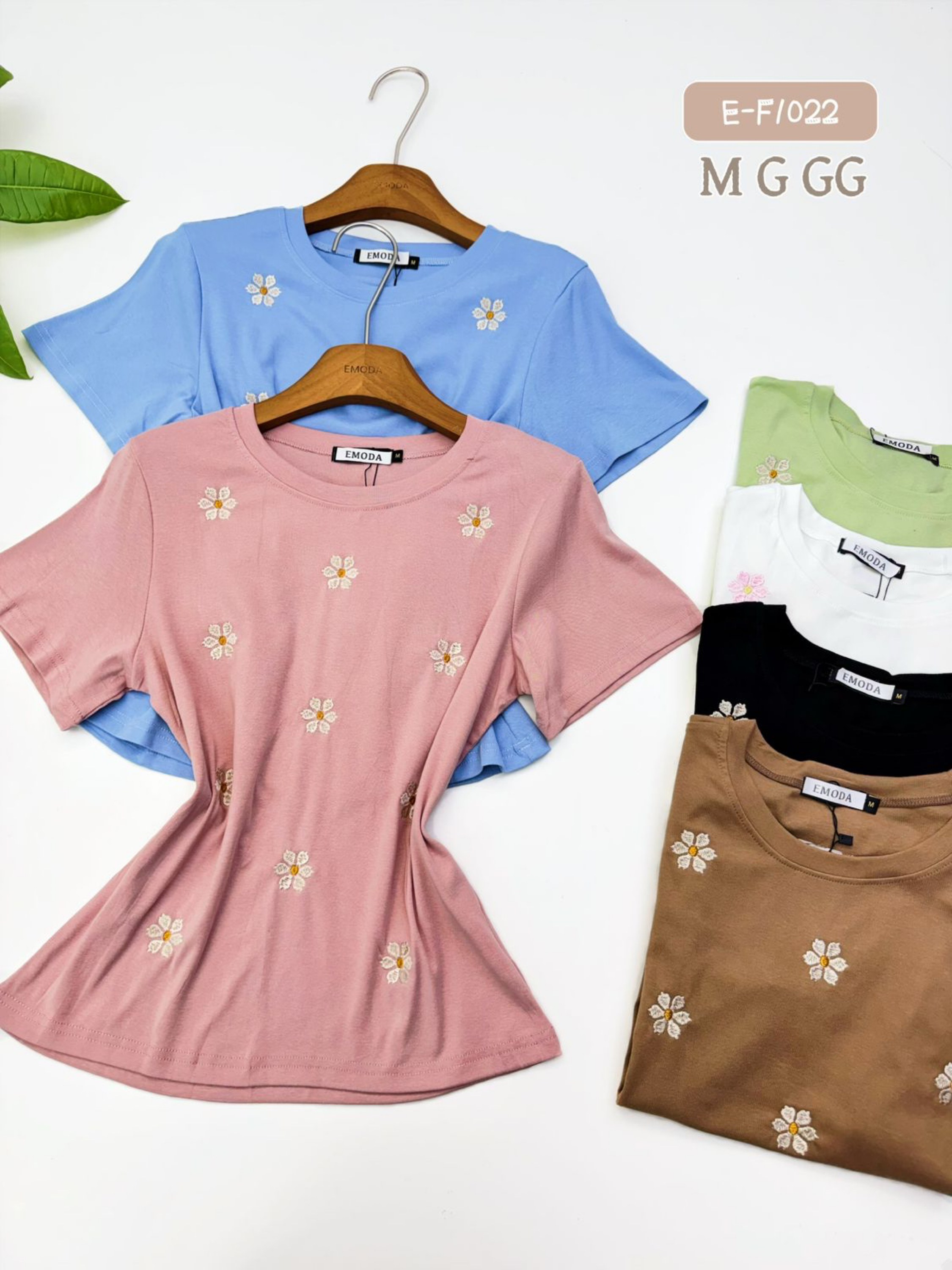 E-F1022. T-shirt - M G GG - algodão bordado flor