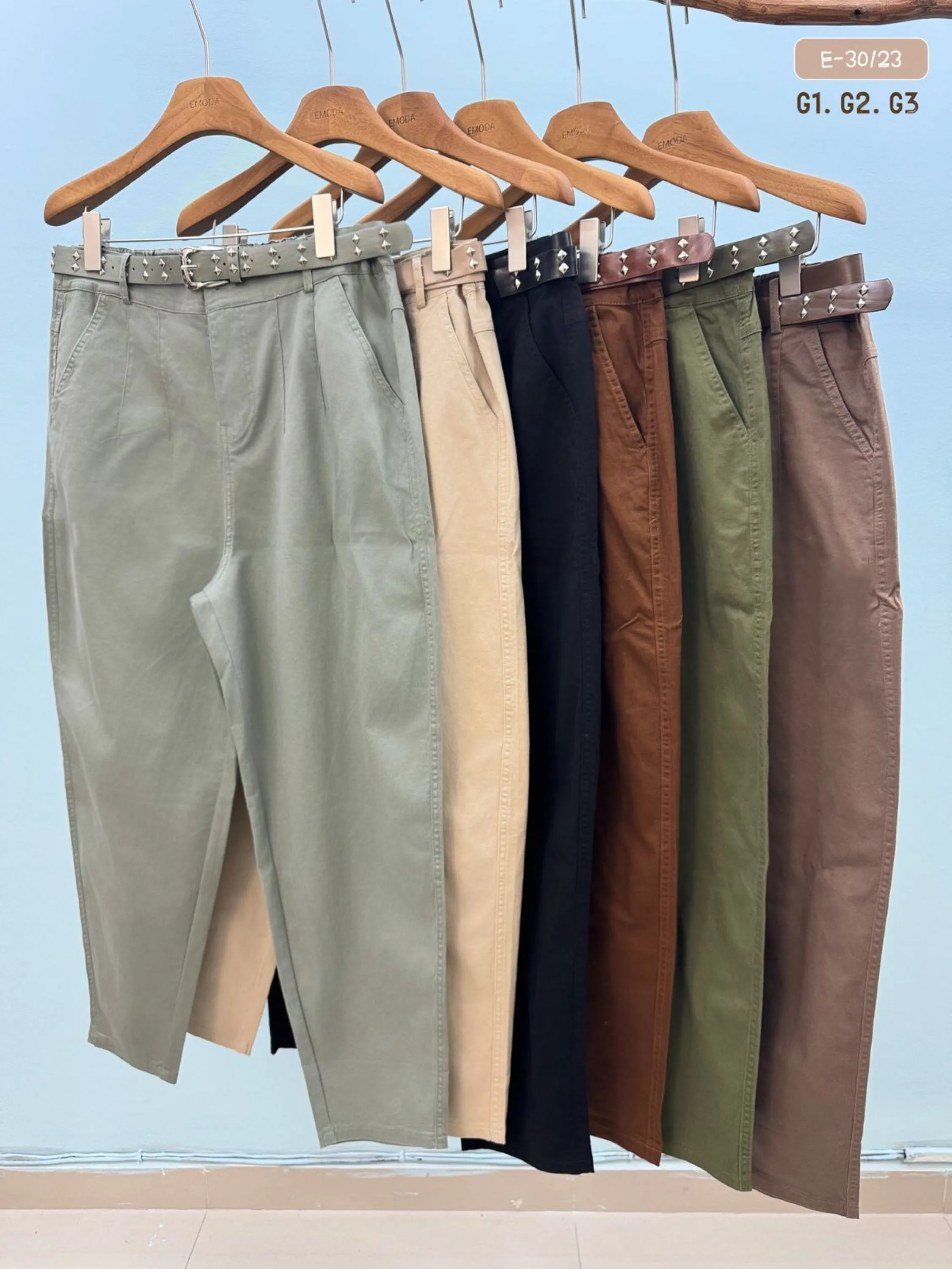 30123 calça sarja com elastano  plus size