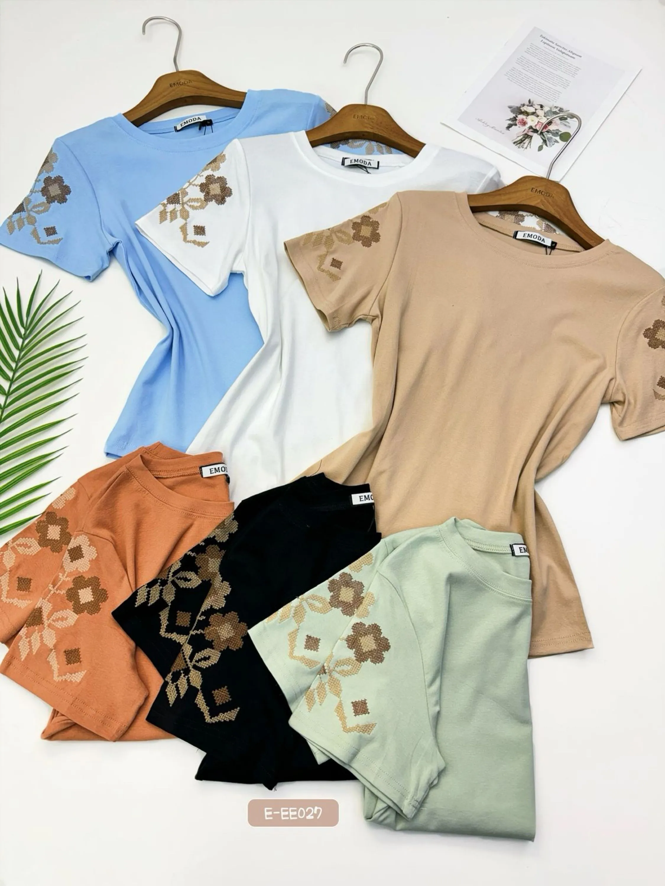 E-EE027. T-shirt - M G GG - algodão bordado