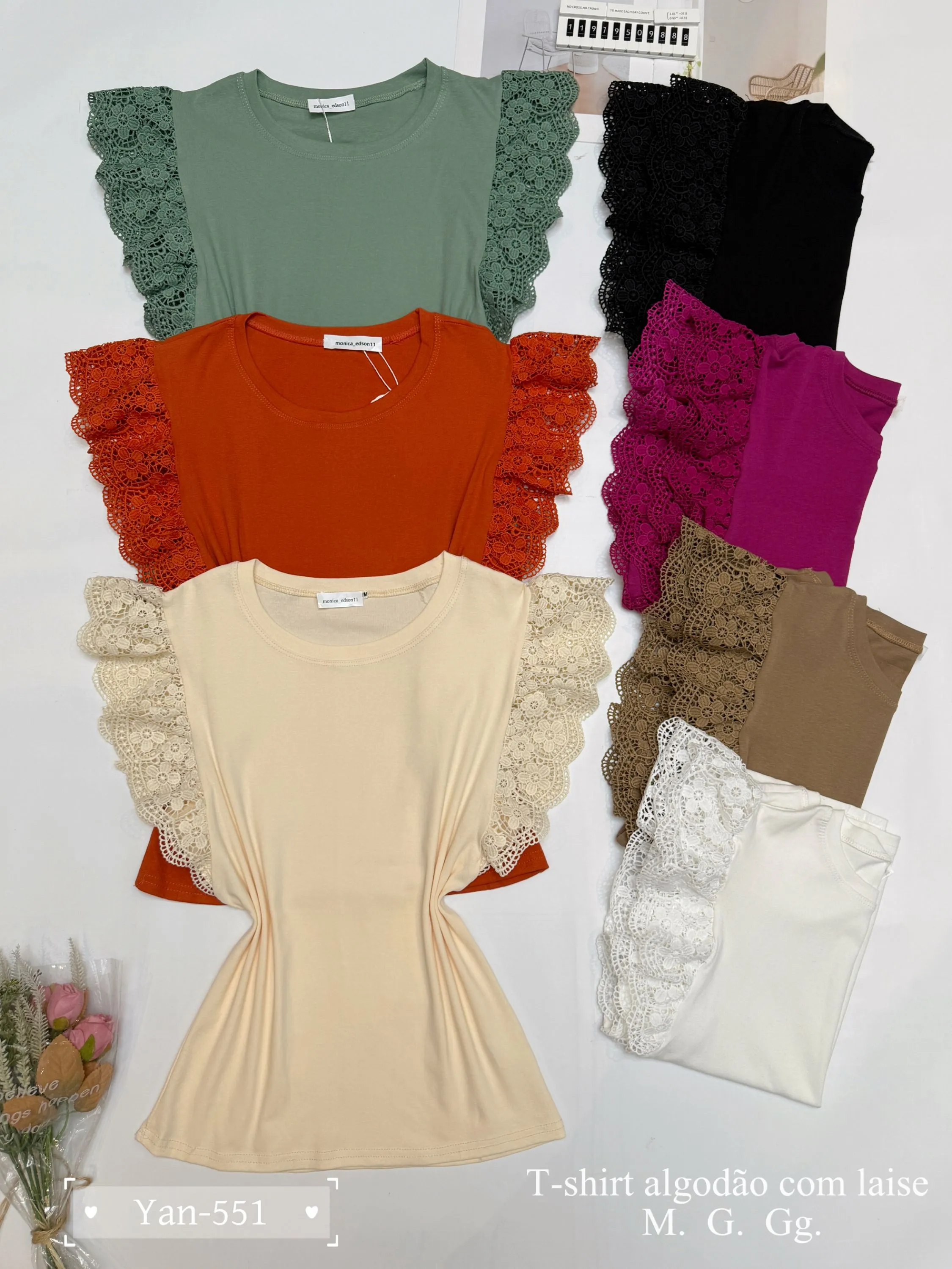 T-shirt algodão com laise 551# Yan modas