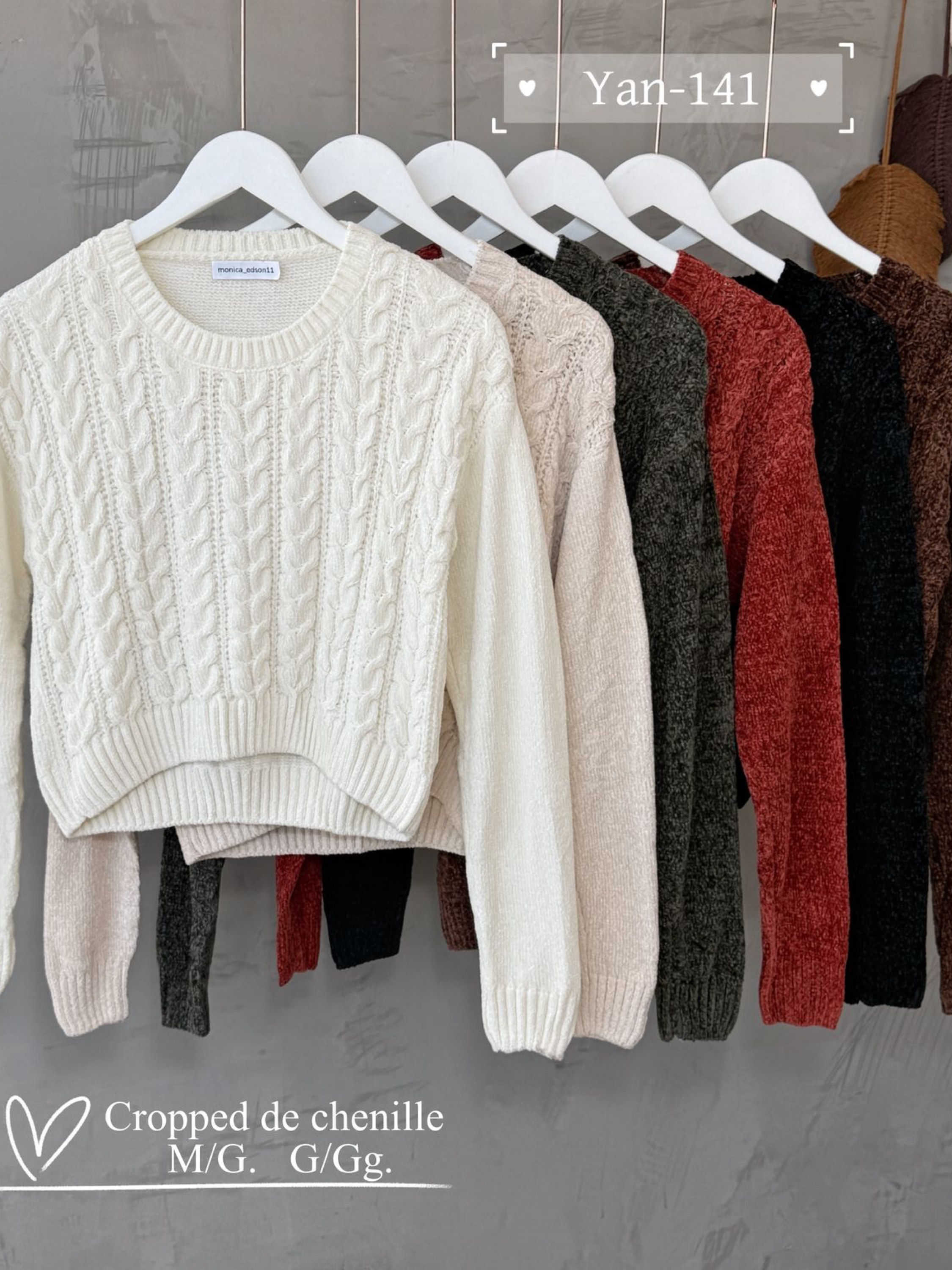 Blusa cropped de chenille 141 Yan modas