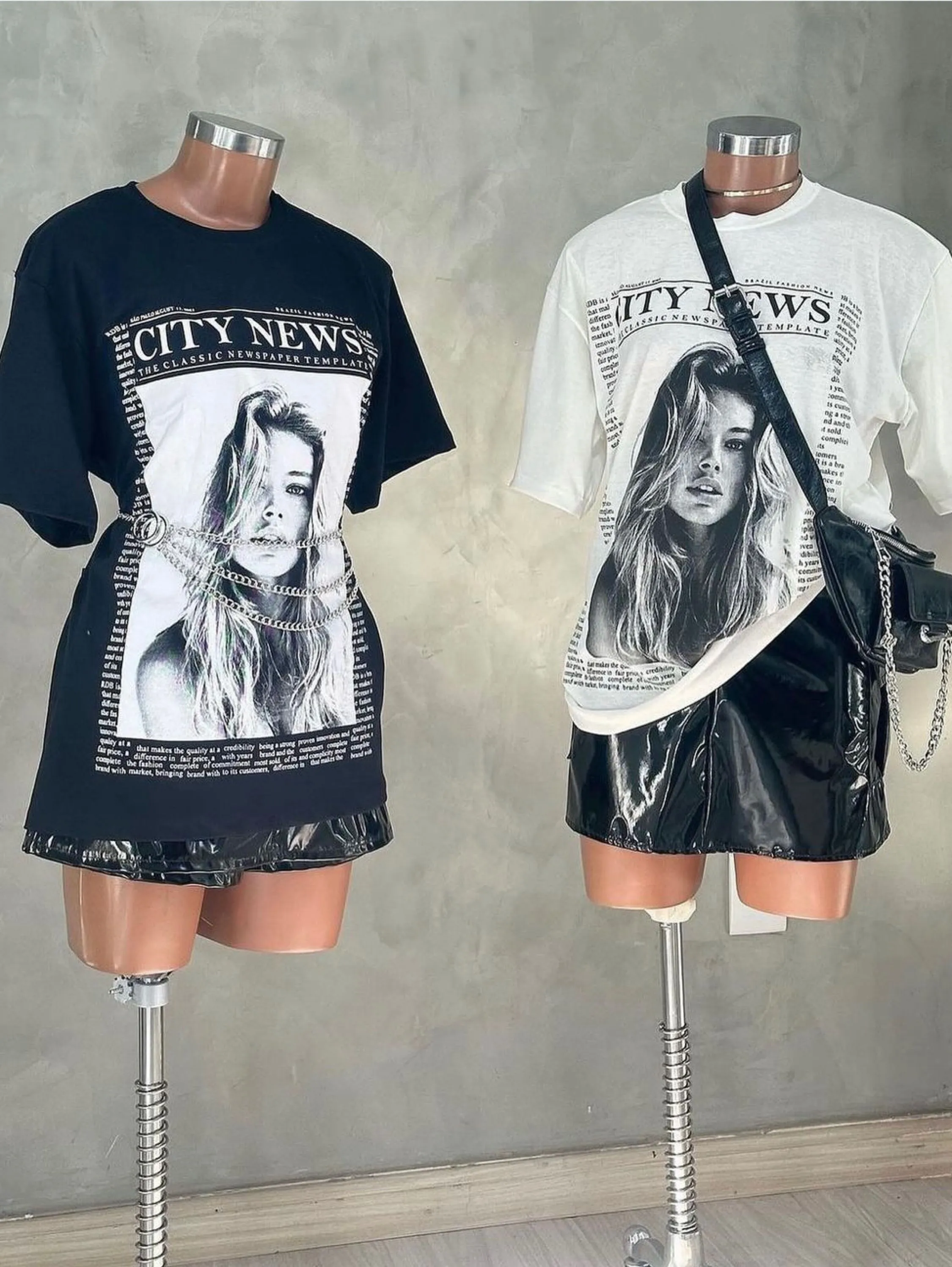 T-shirt Feminina Longa Oversized Algodão Estampa City News