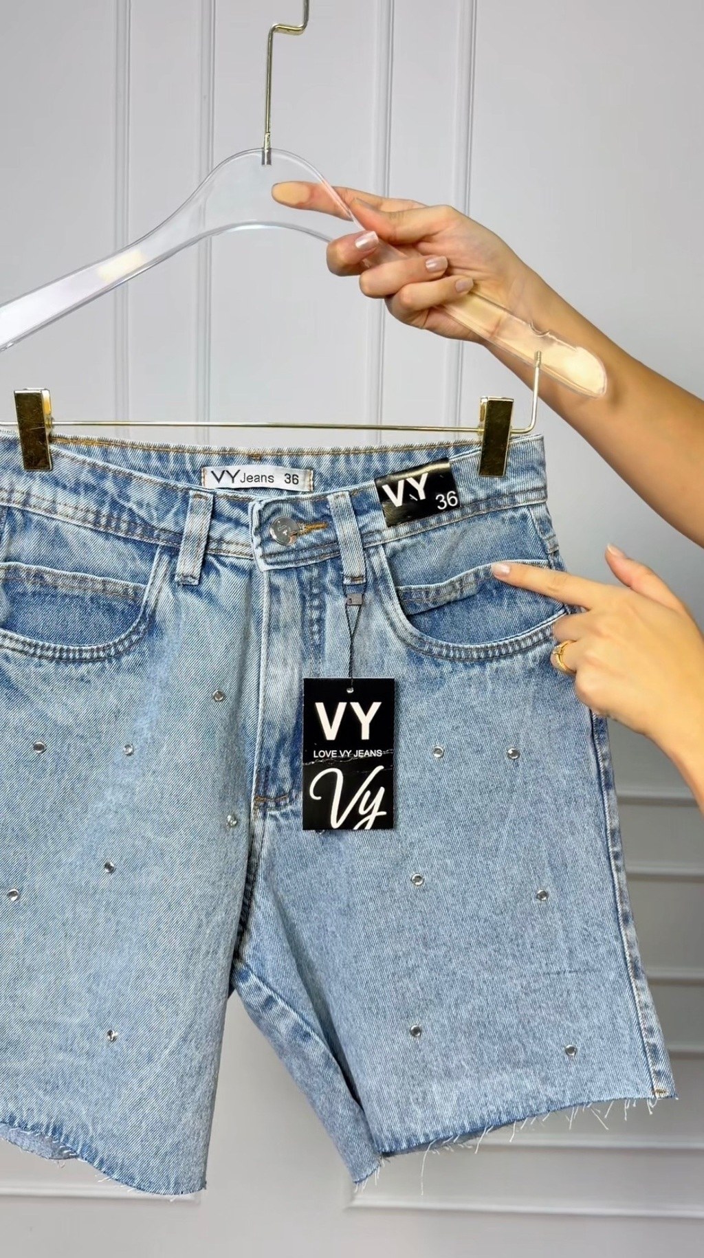Bermuda Jeans Feminina Meia Coxa Pedraria Pedinhas Com Bolso