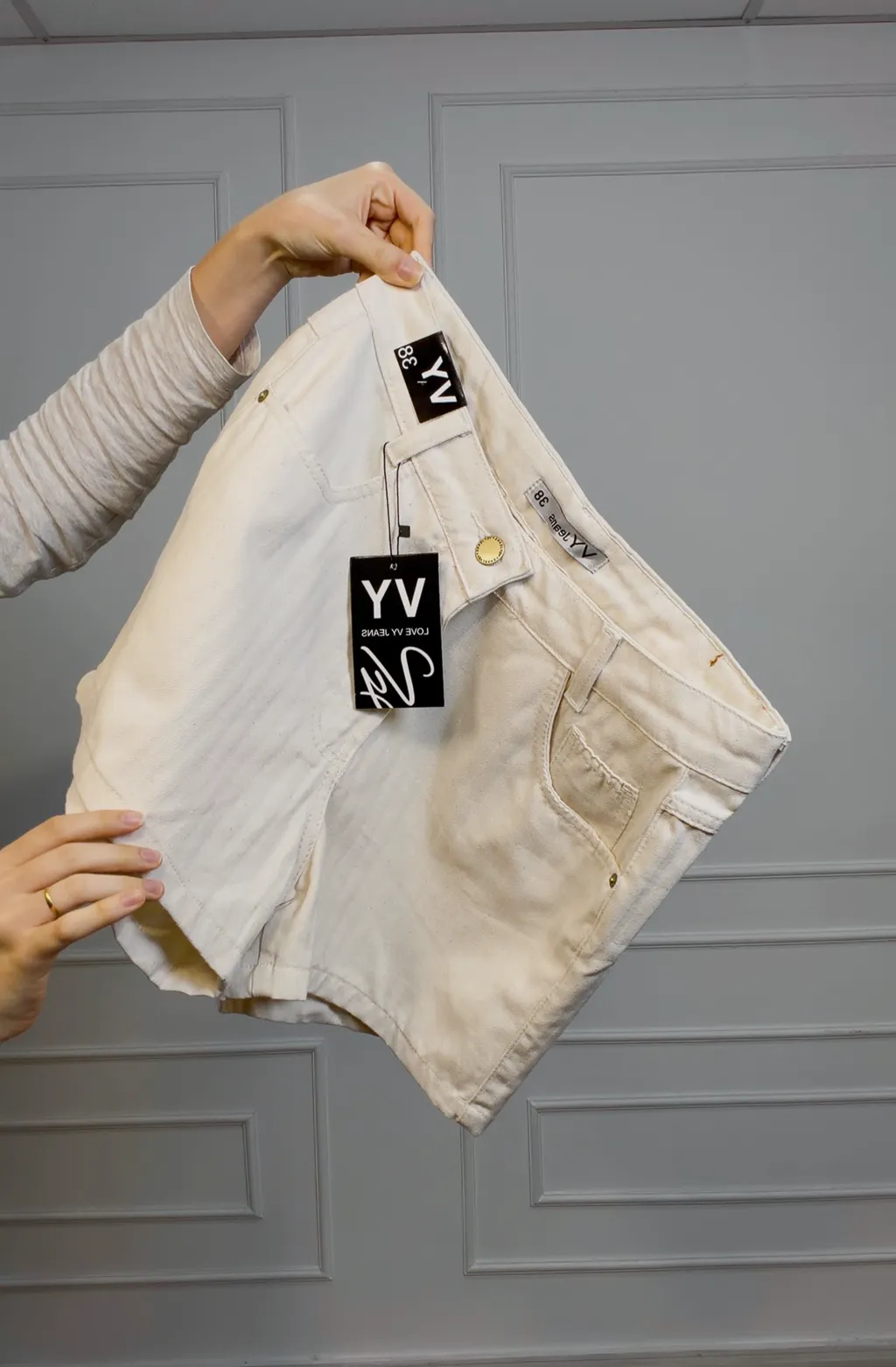 Short Feminino Bermuda Jeans ONDINA Cru Listrada Bege