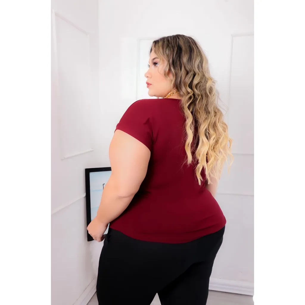 Blusinha Básica Malha Tamanho Único Plus Size