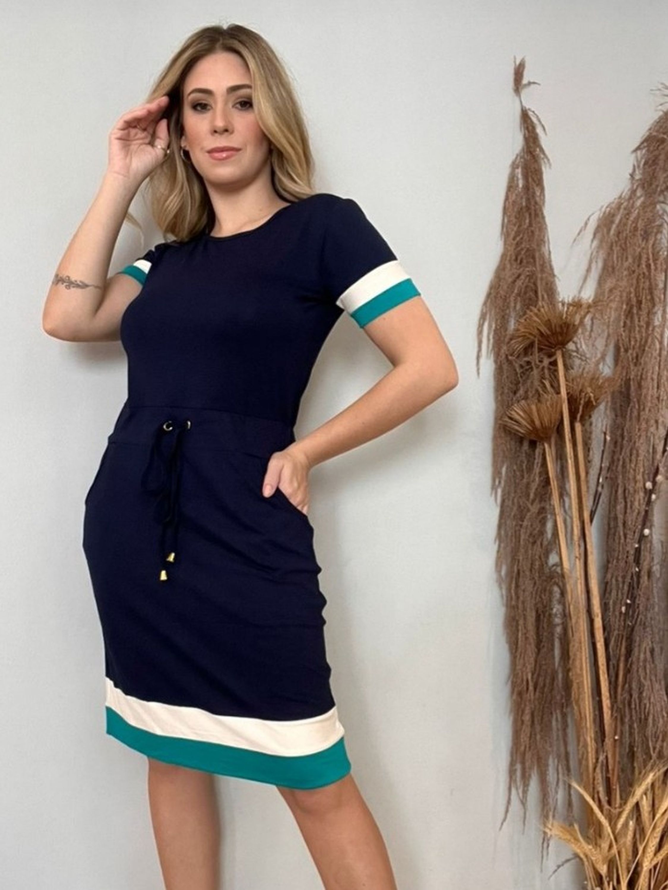 VESTIDO NÁUTICO CORDÃO E BOLSO