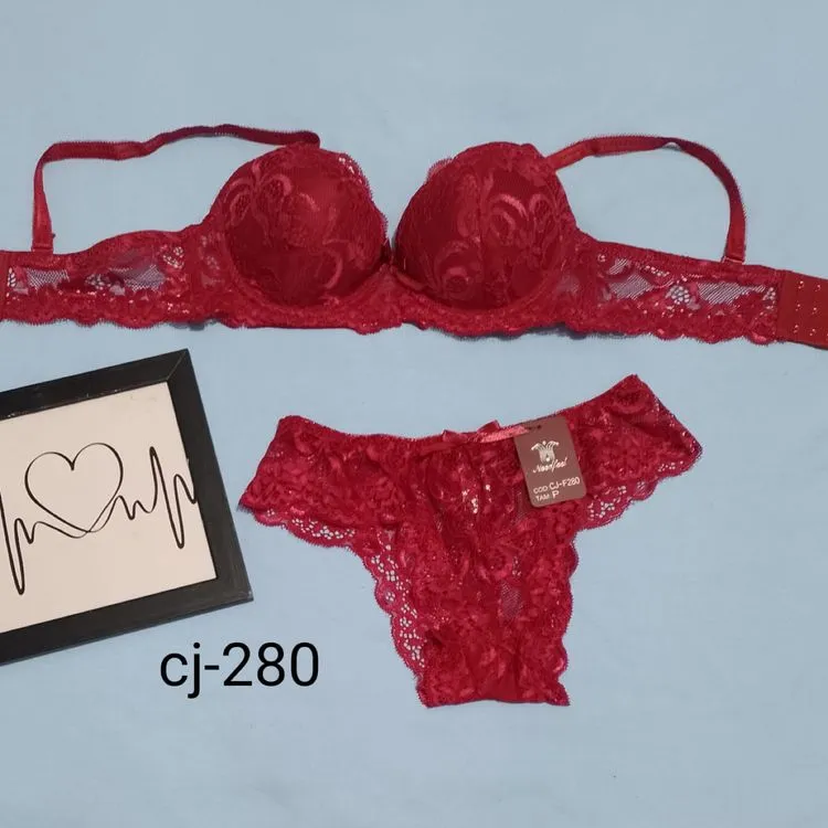 Promoção Afanda:CJ280-Conjunto lingerie -Sutiã com bojo bolha e calcinha com detalhe de renda