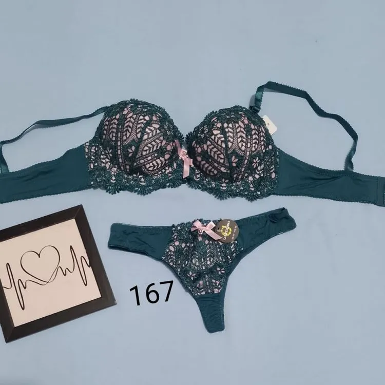 Promoção Afanda:167- Conjunto sexy lingerie -Sutiã com bojo bolha e calcinha fio dental com detalhe de renda