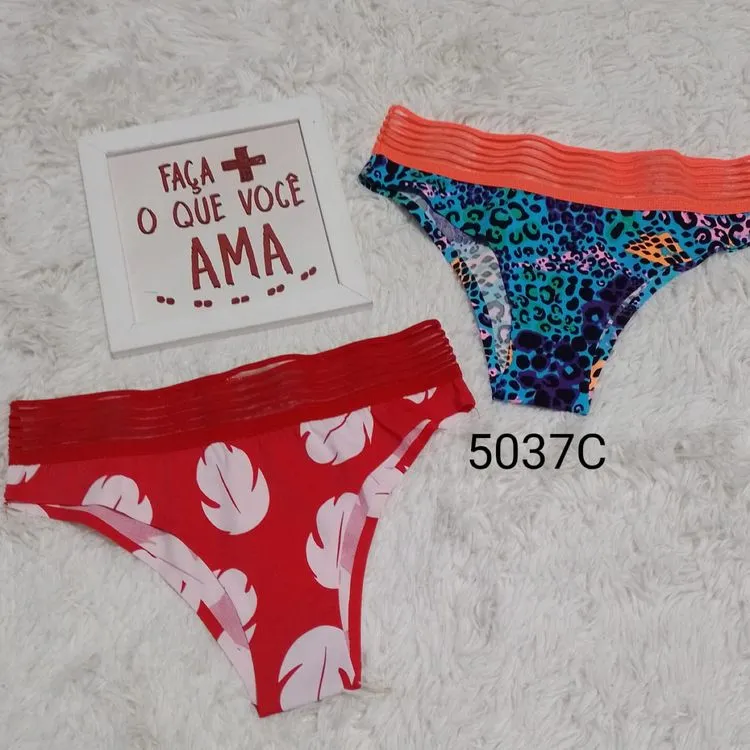 Promoção Afanda:5037C- Calcinha estampada de poliamida com elastano,cós lago de tule com elastano