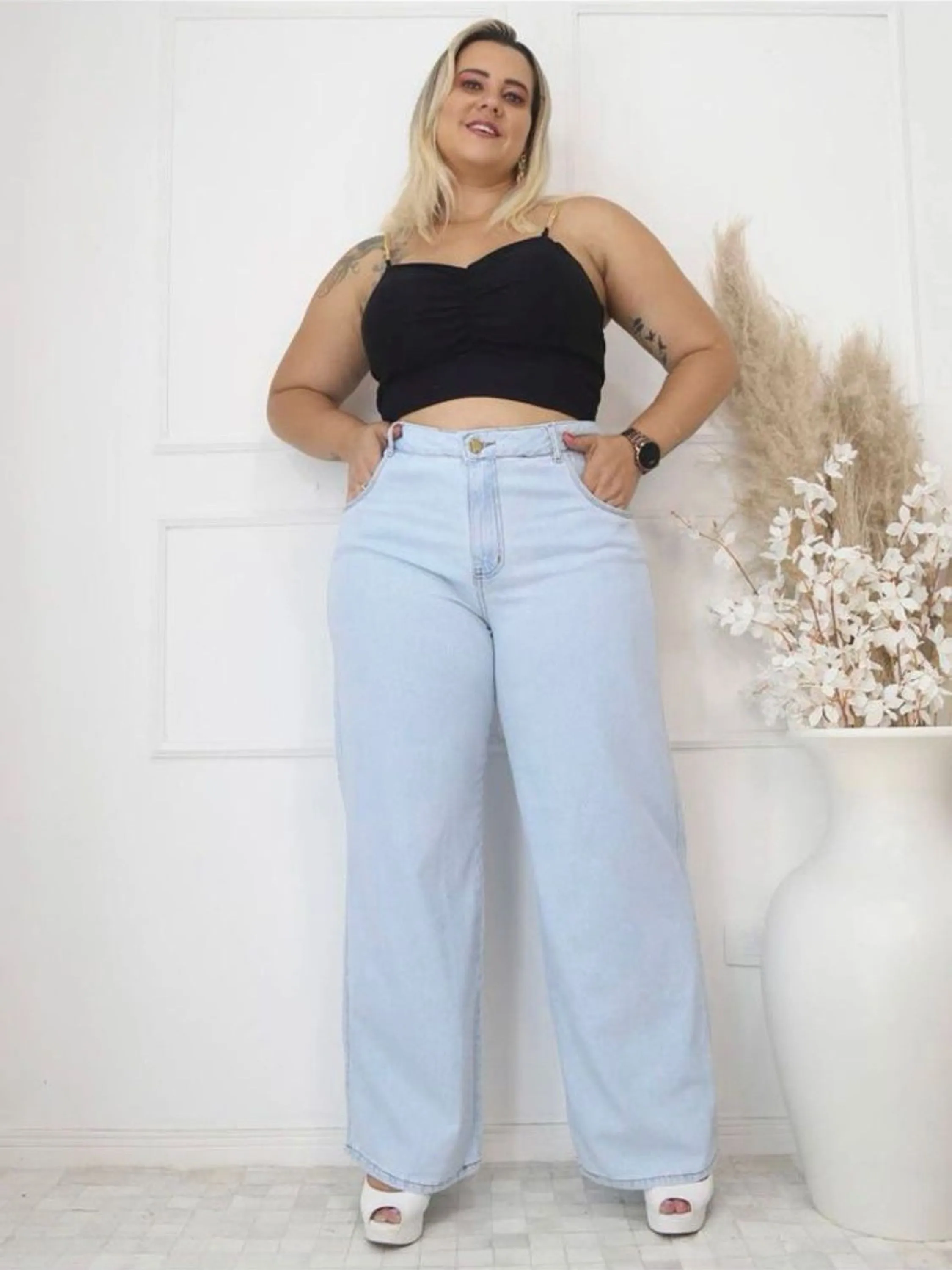 Calça wide leg plus