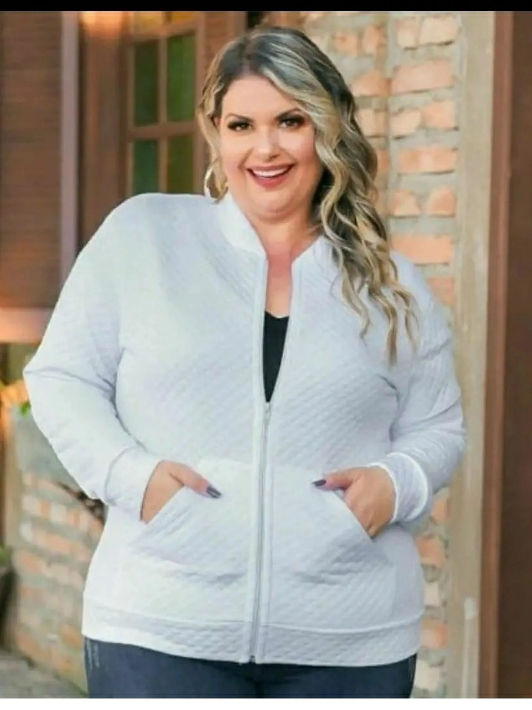 Jaqueta manga longa plus size