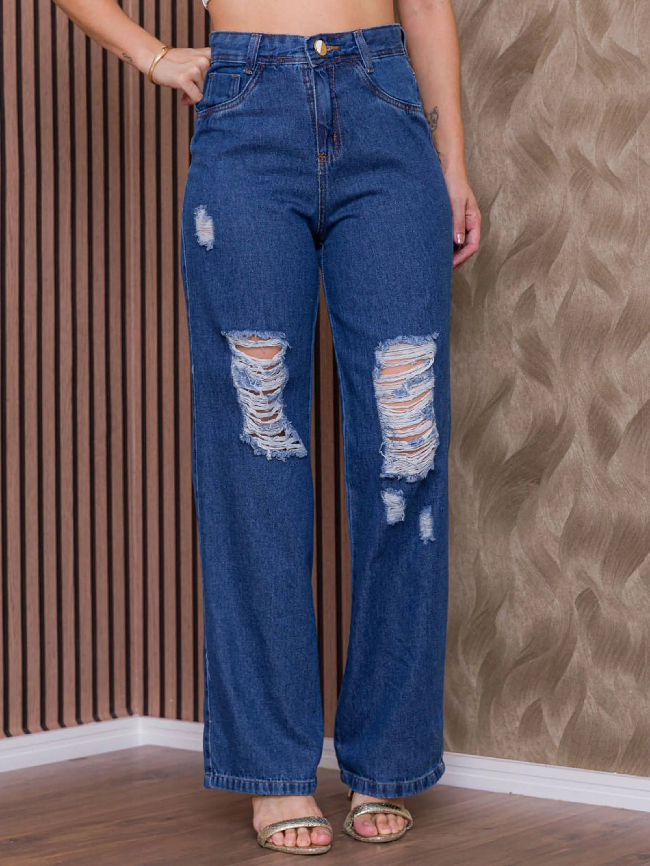 Calça Feminina Jeans Premium Wide Leg detalhe destroyed