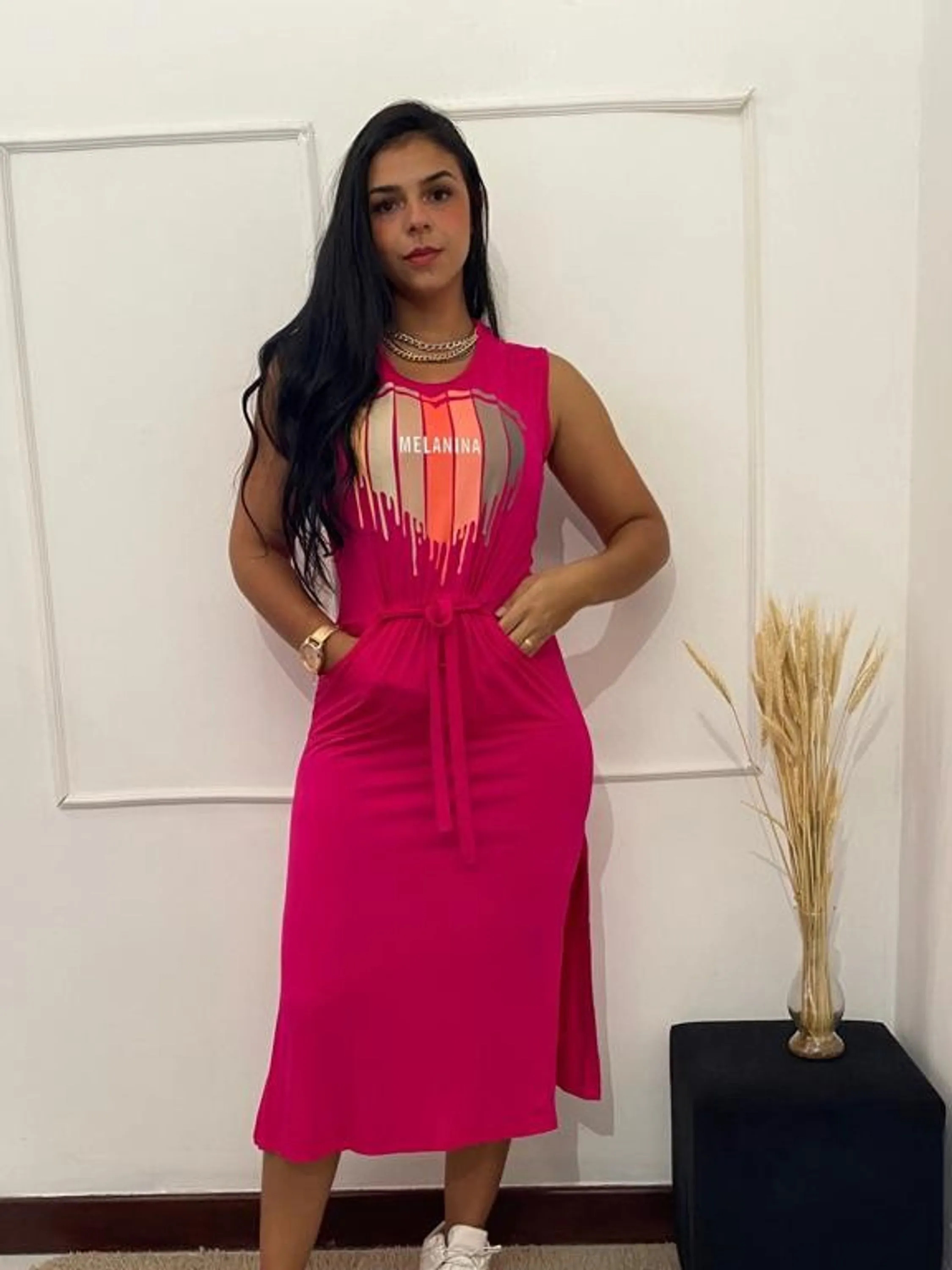 Vestido MIDI Tecido viscolycra estampa melamina cor pink