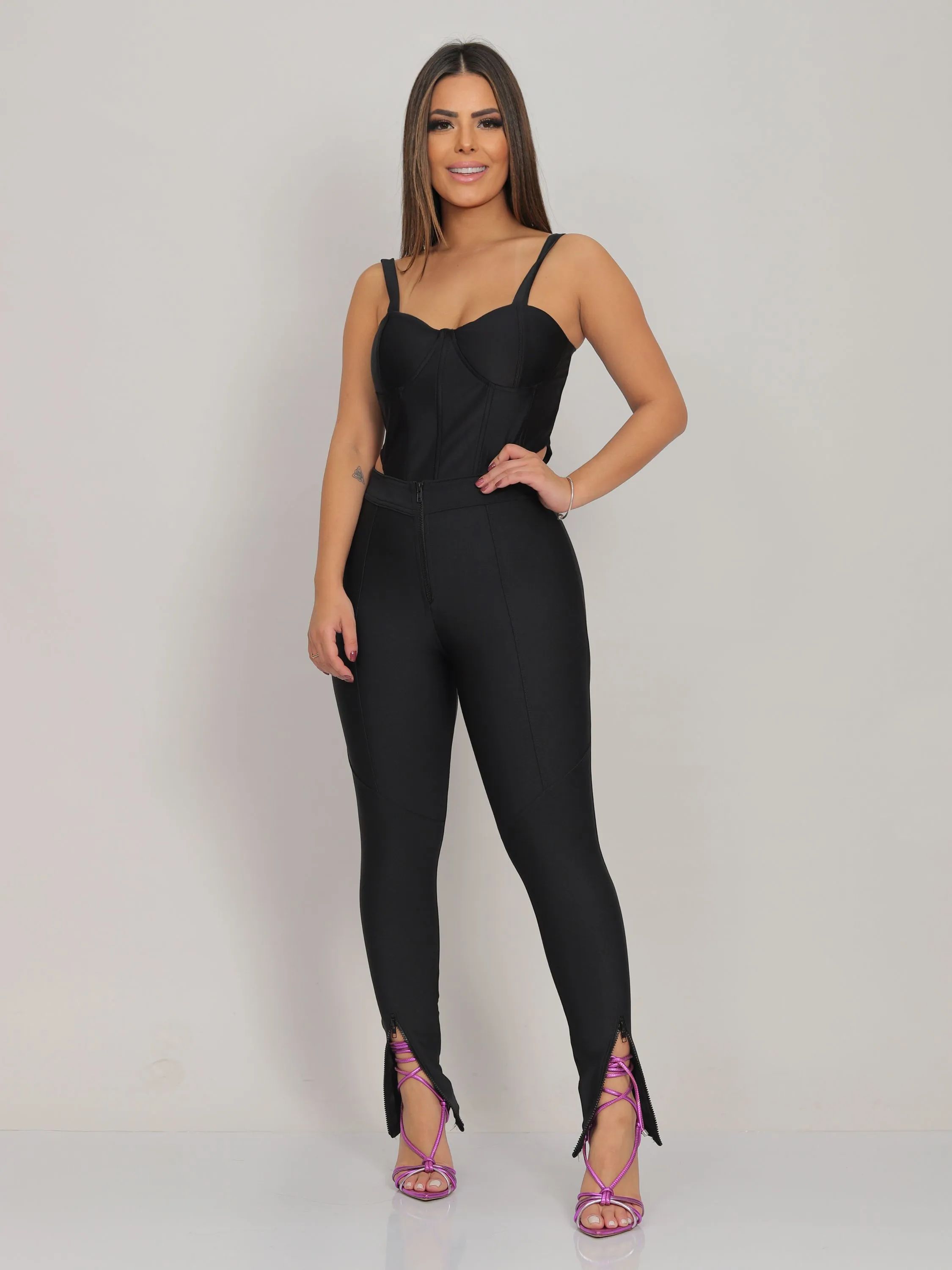 Calça de Malha Power  Feminina Conforto e Estilo em Um Só Produto