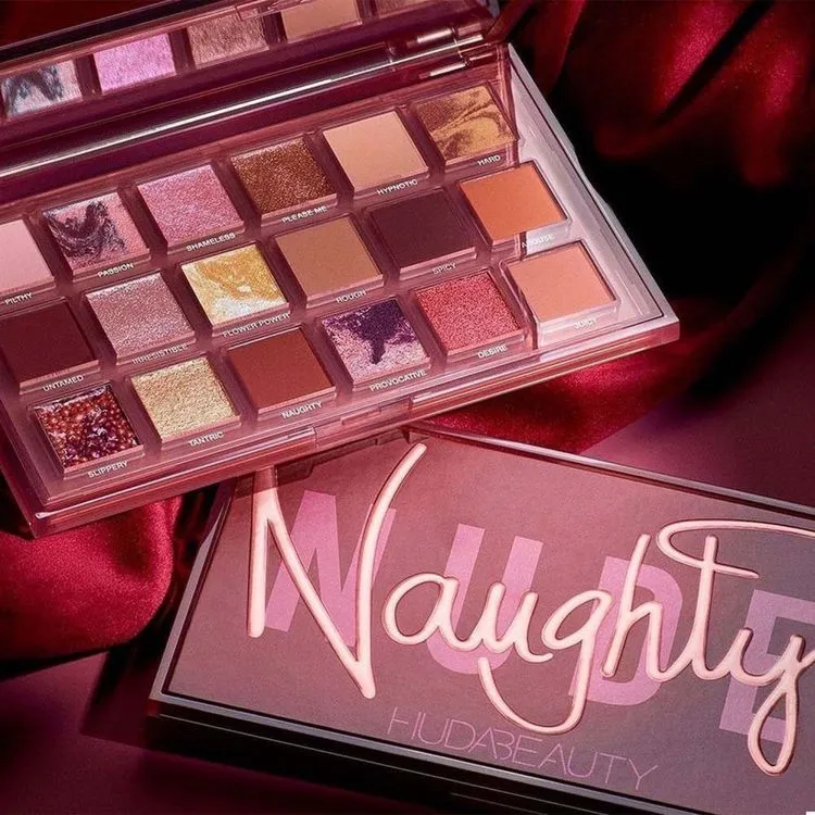 Sombra  hudabeauty Naughty