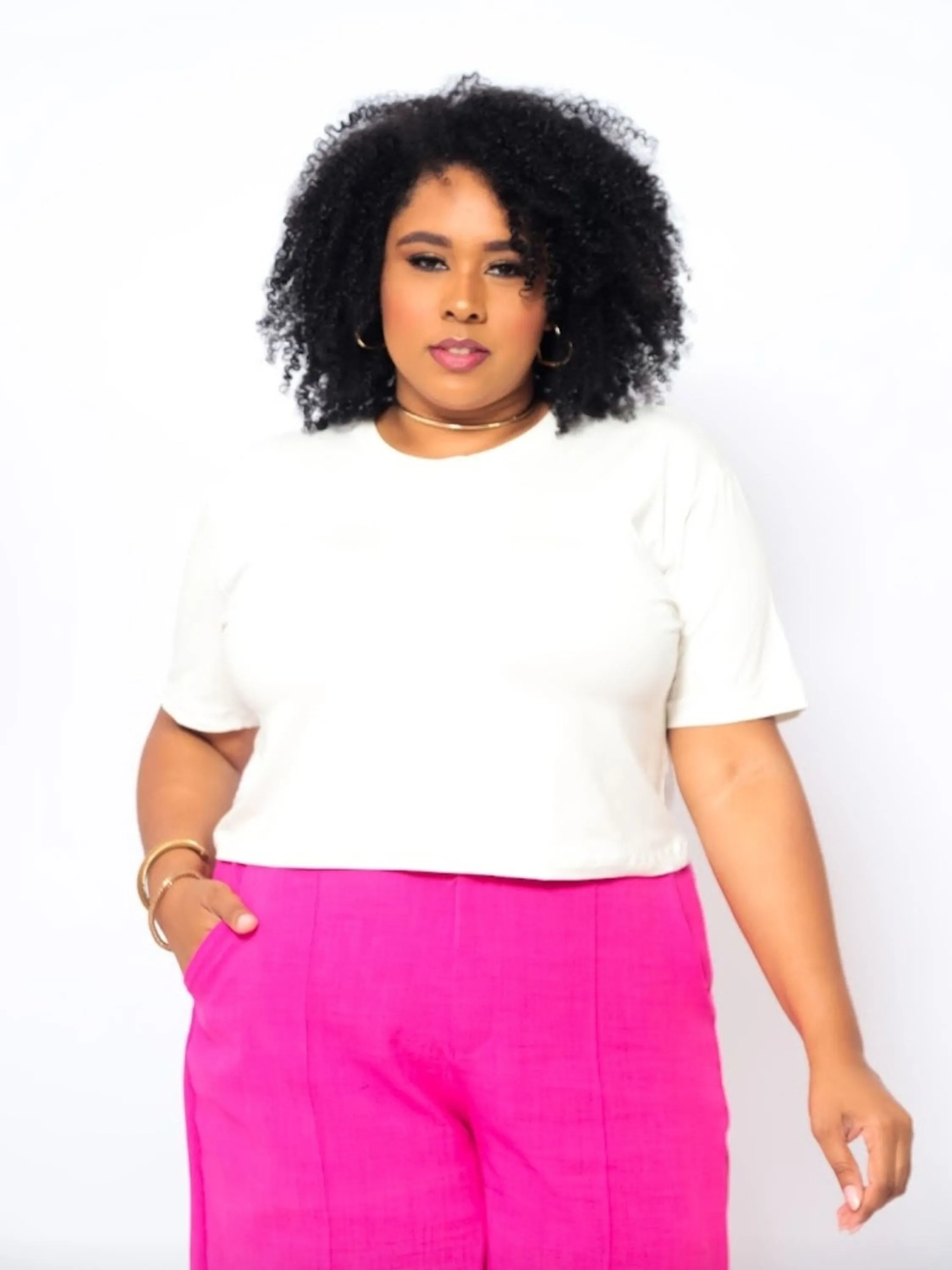 Semi Cropped Plus Size Básico.