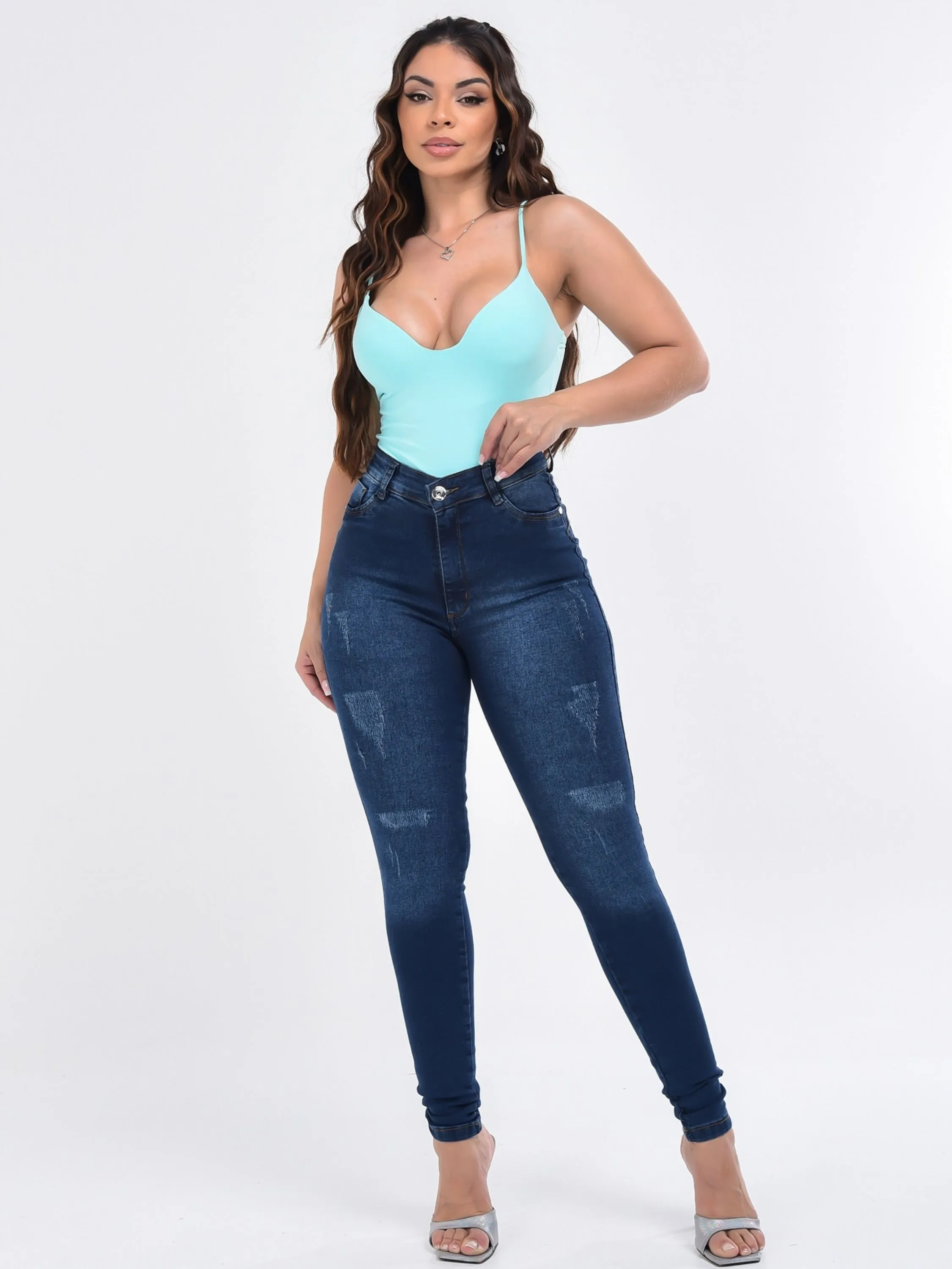 Calça Jeans Feminina Escura com detalhes de Puído, com Elastano, Cintura Alta, Atacado