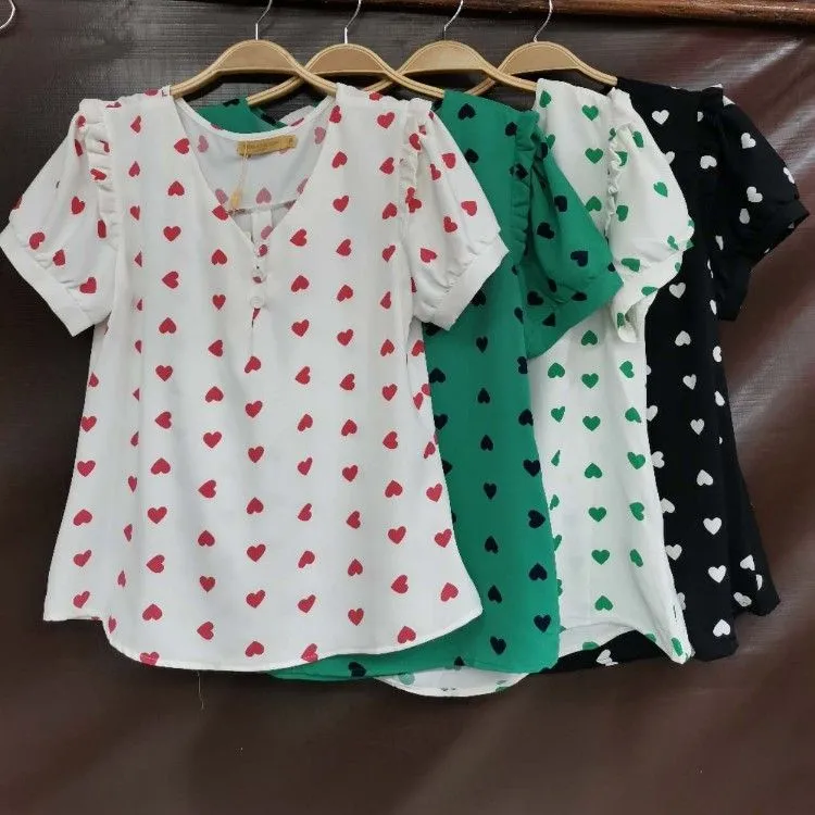 Blusa Com Estampa de Crepe Feminina Com Manga Curta