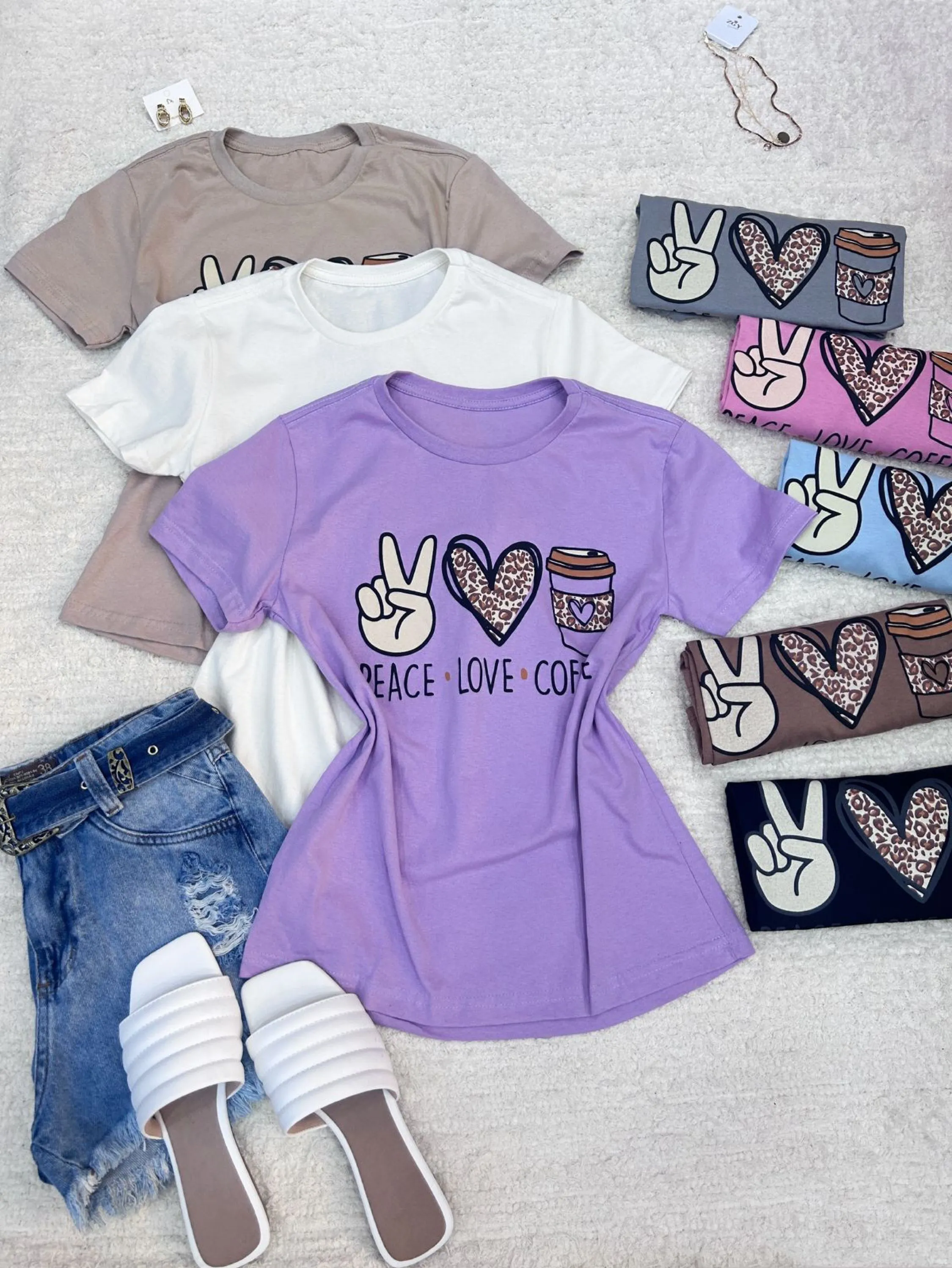 T-shirt camiseta PEACE LOVE COFFEE