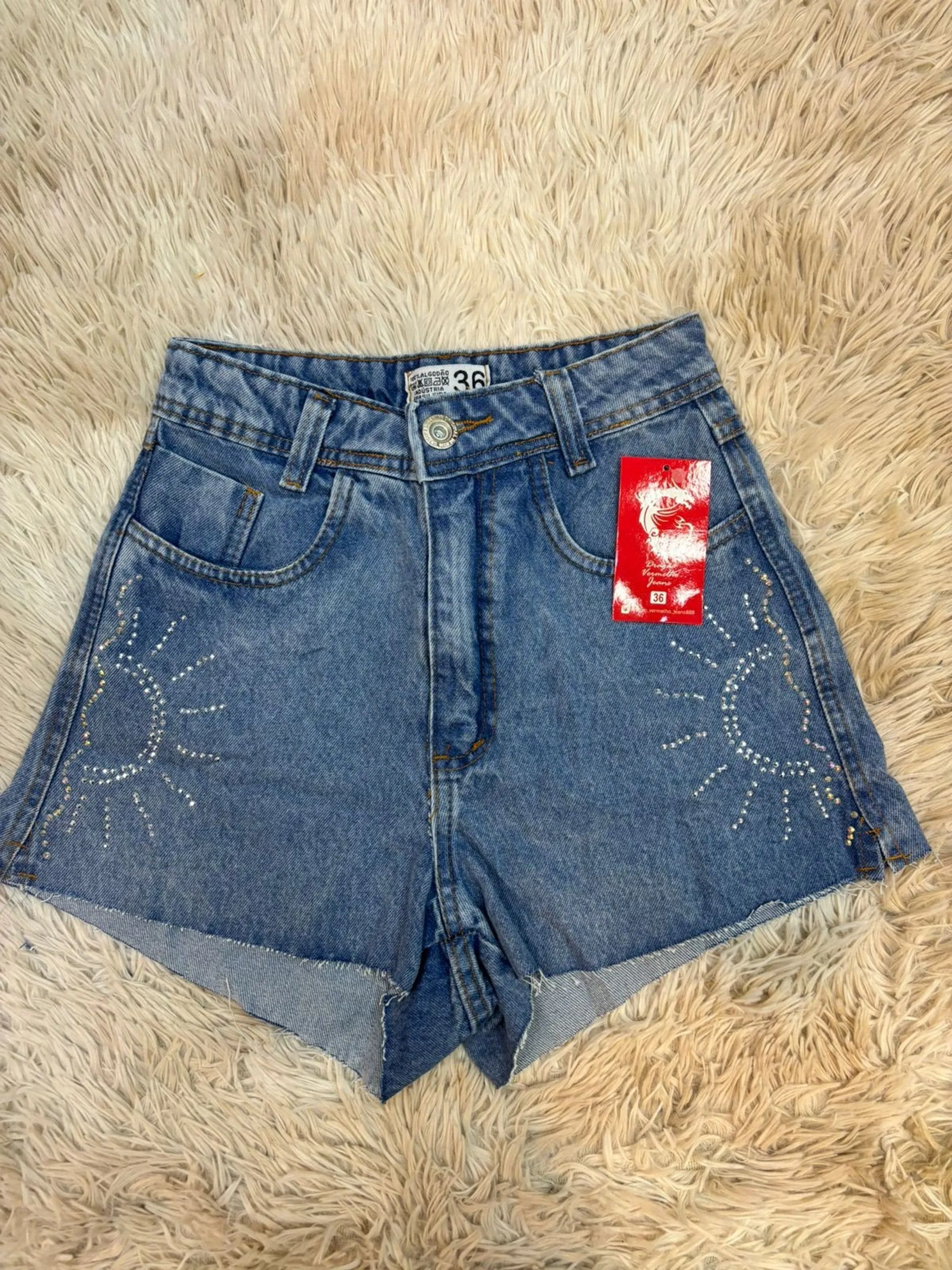 shorts jeans com pedra feminina