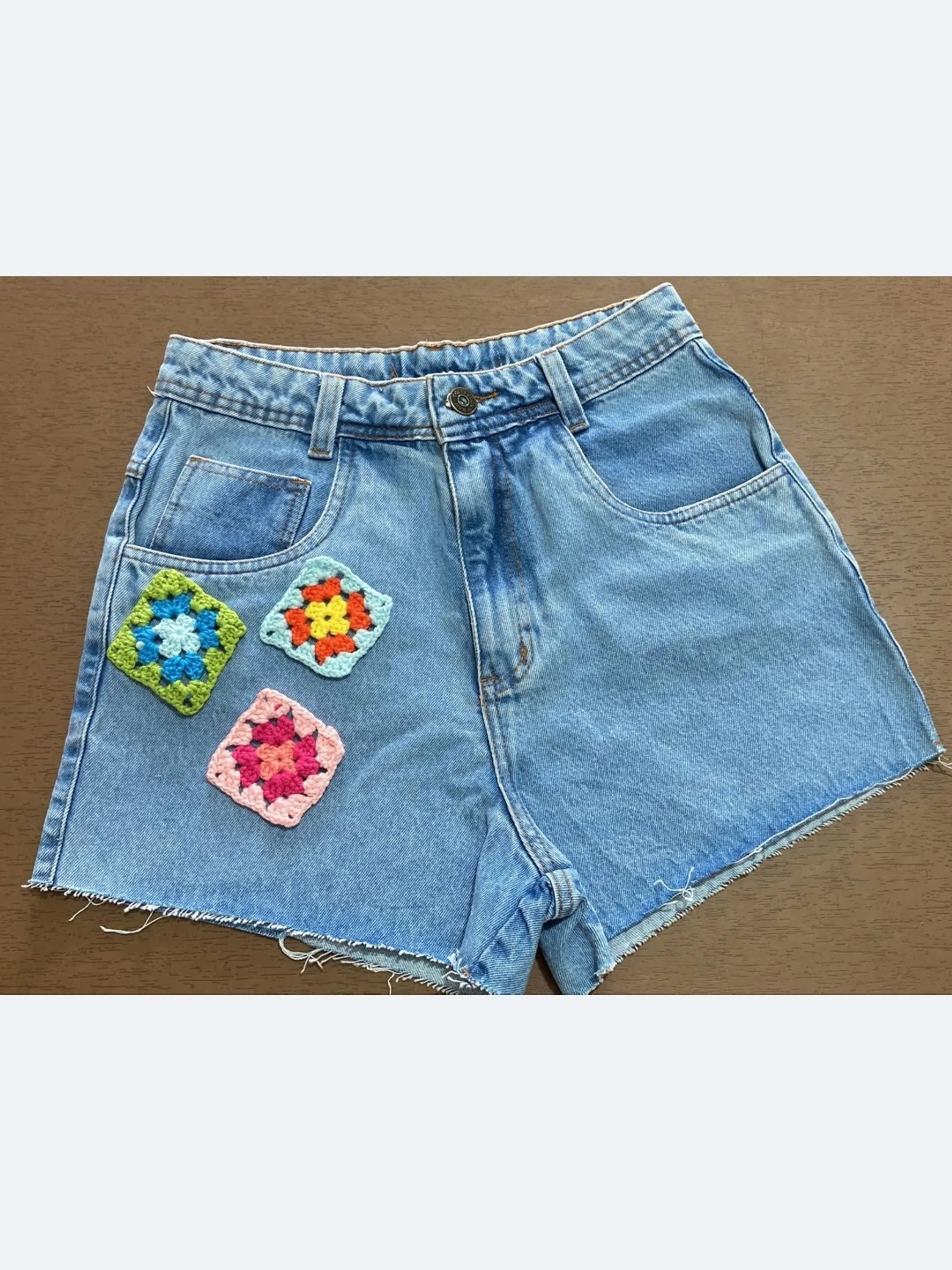 shorts jeans com bordado feminina