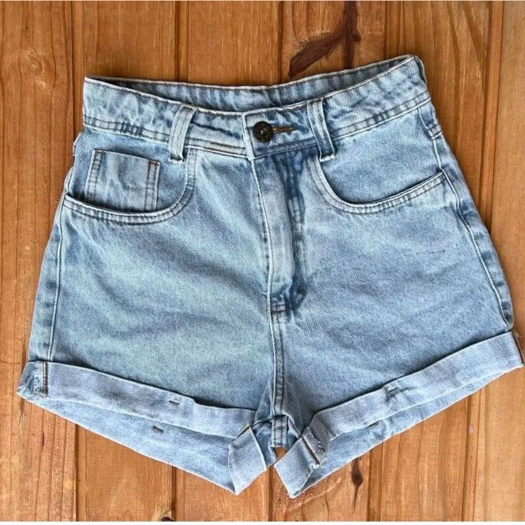 shorts jeans mom feminina