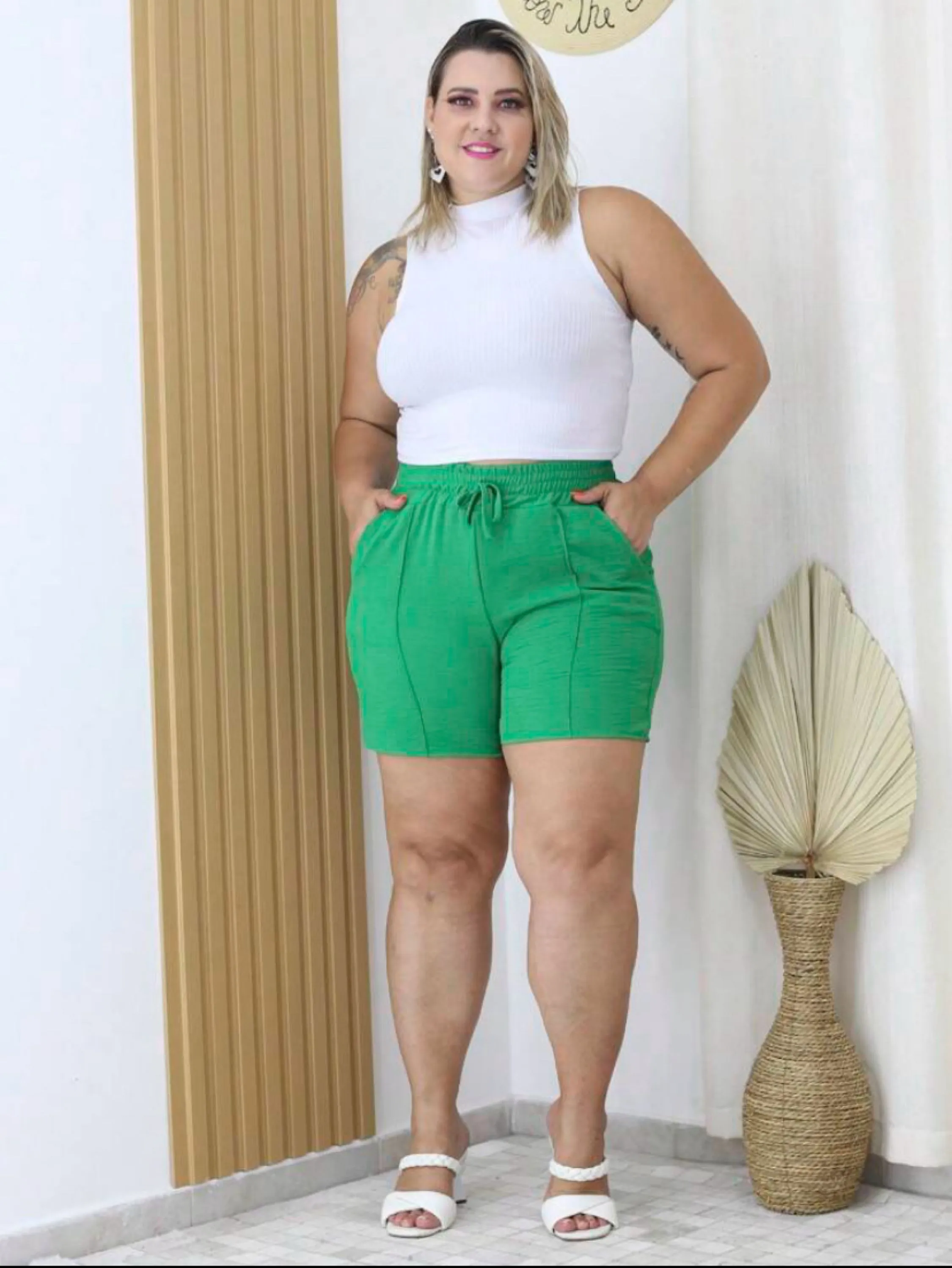 Bermuda Feminina Curta Plus Size Tecido Duna G1 G2 G3