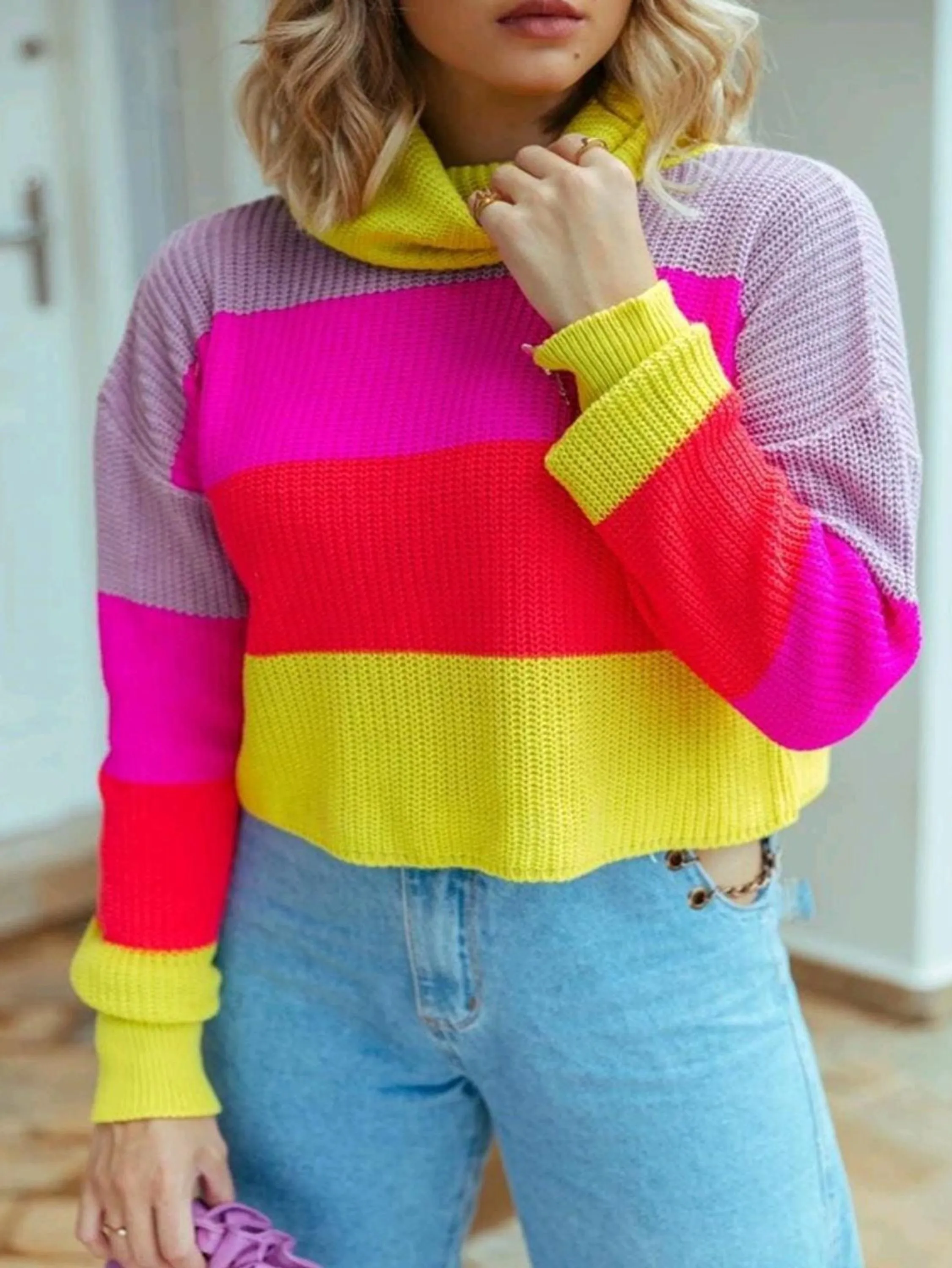 Tricot Cropped gola coloridas