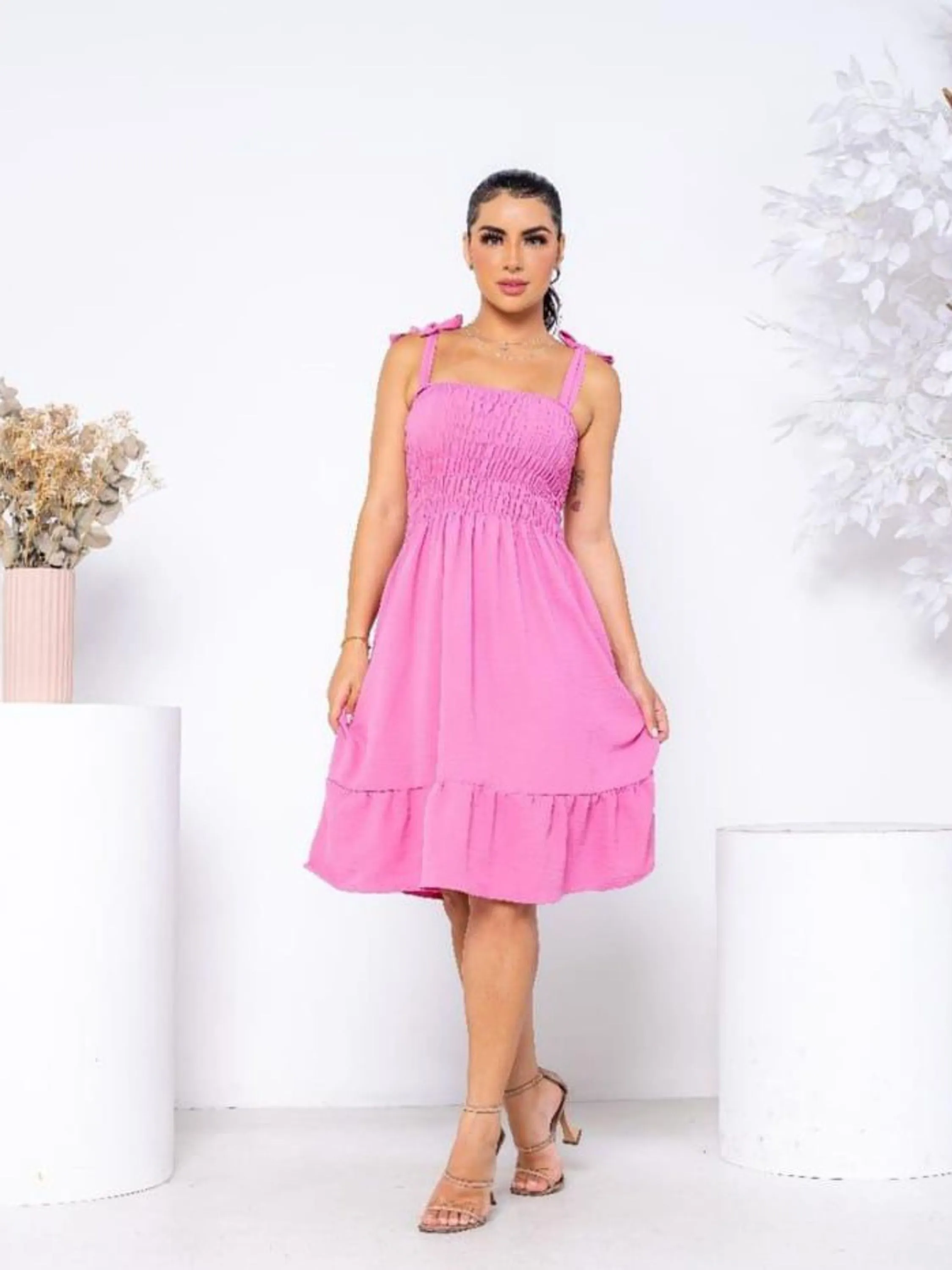 Vestido curto alça com lastex