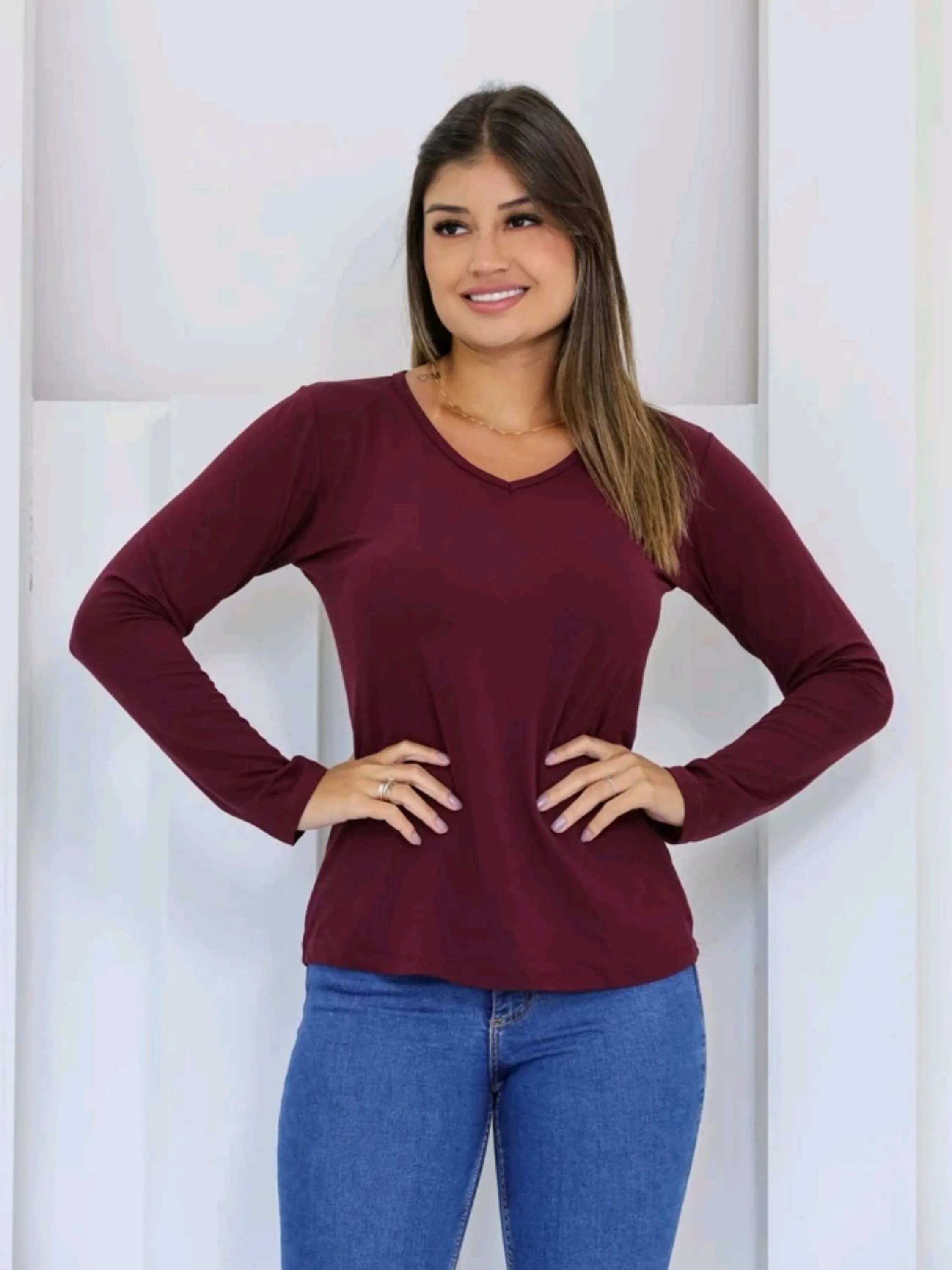 Blusa Manga Longa Basica Gola Redonda