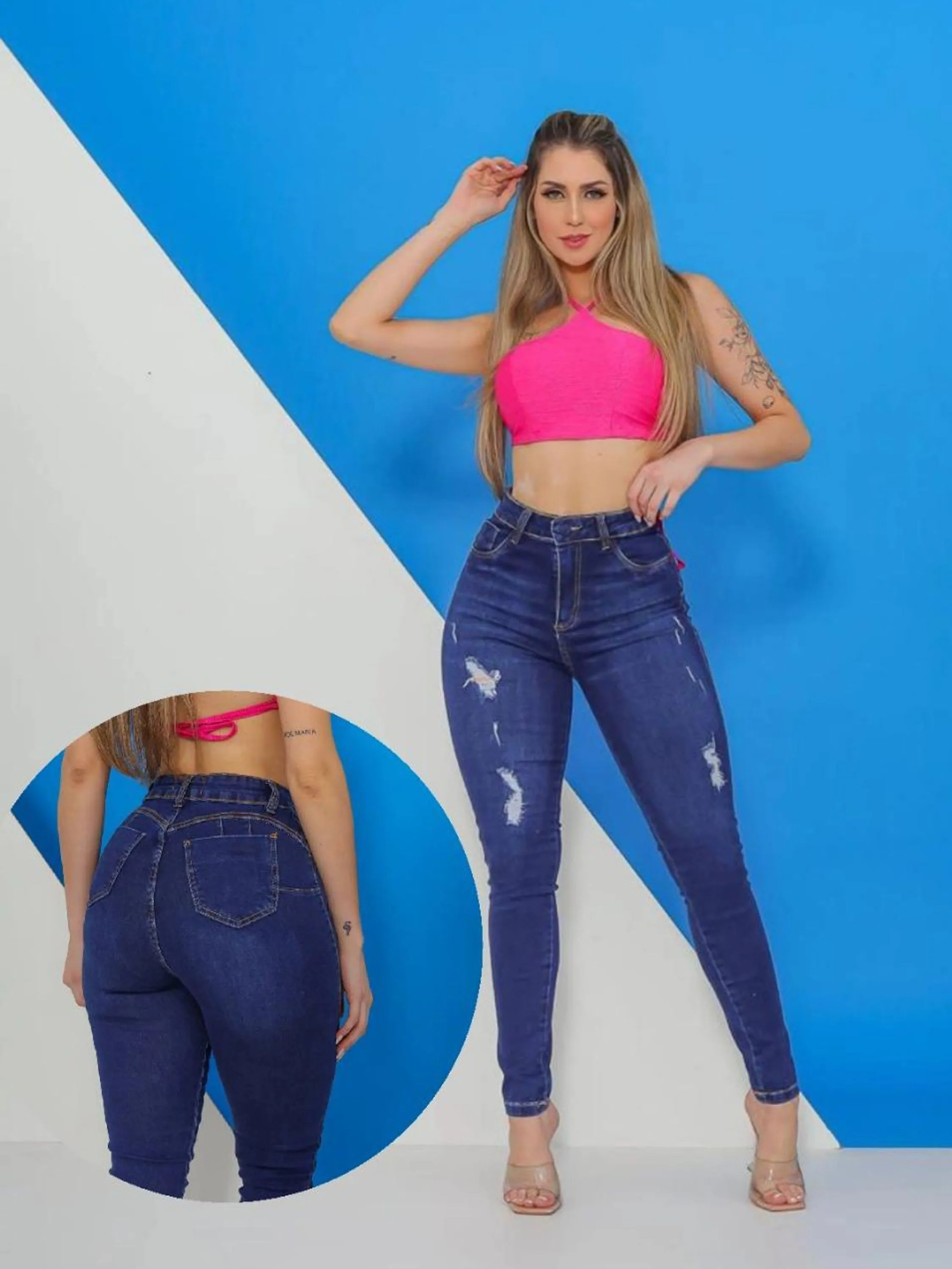 Calça jeans feminina skinny levanta bumbum com detalhe