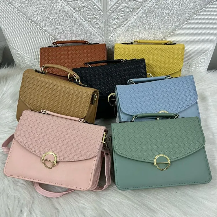 Bolsa feminina crossbody simples e versátil