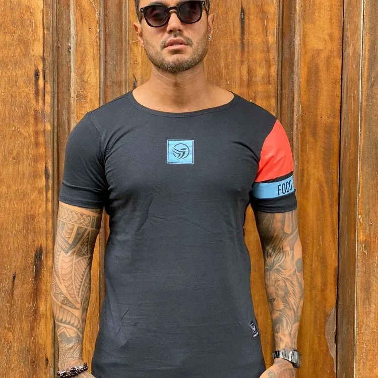 Camiseta masculina Long Line