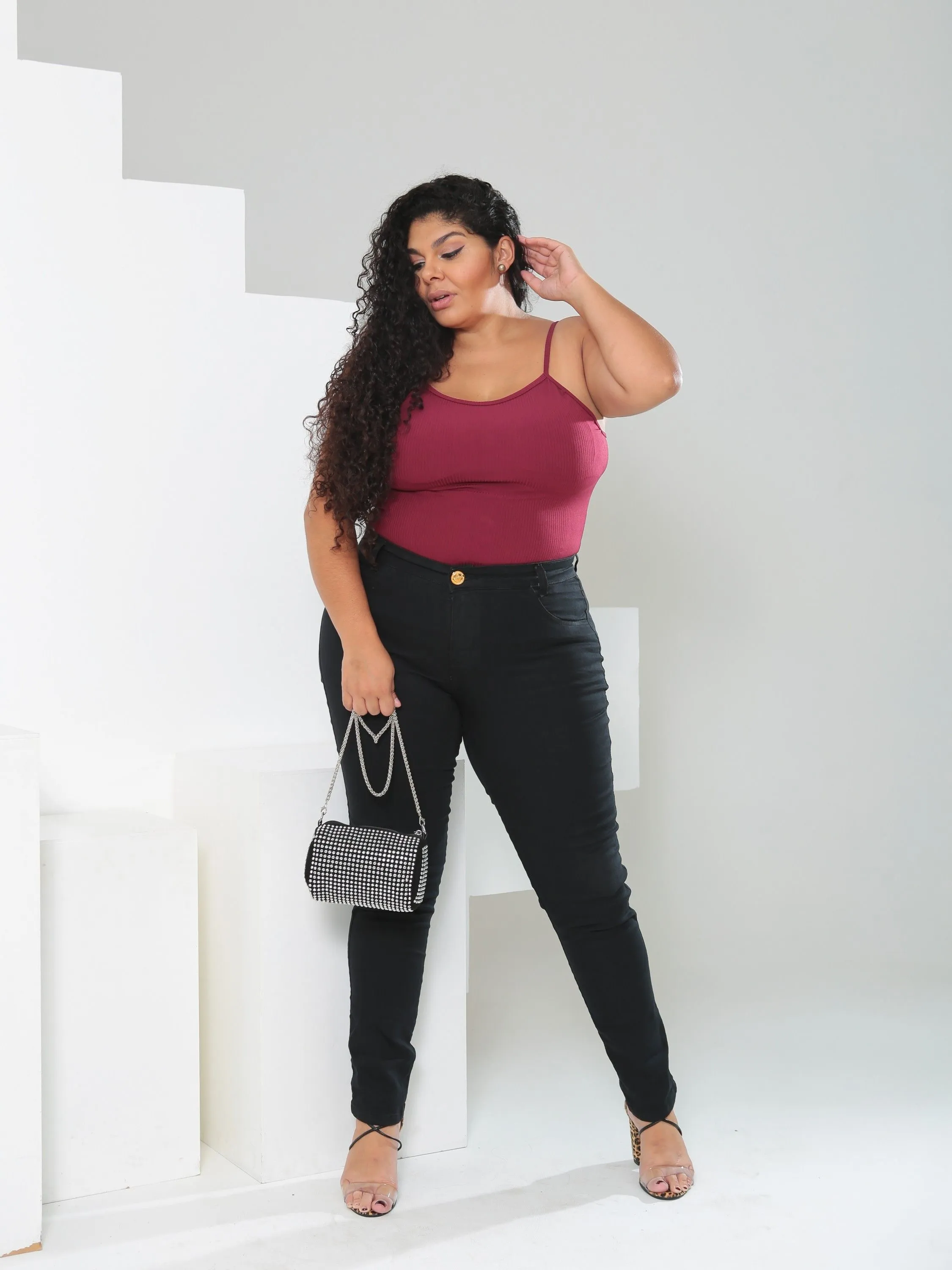 Calça Jeans Feminina Plus Size Gaven Preta