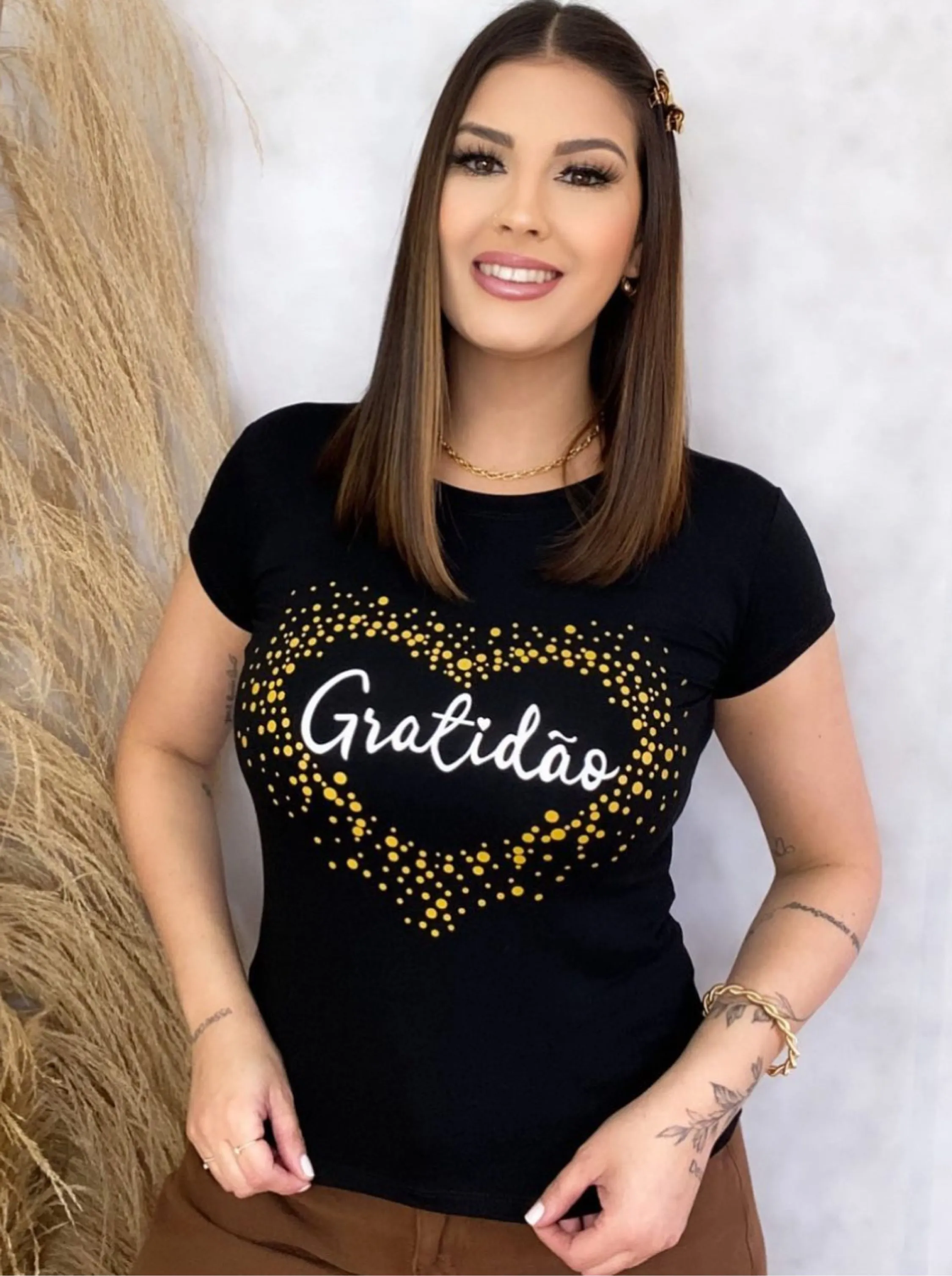 Blusa t shirt gratidão