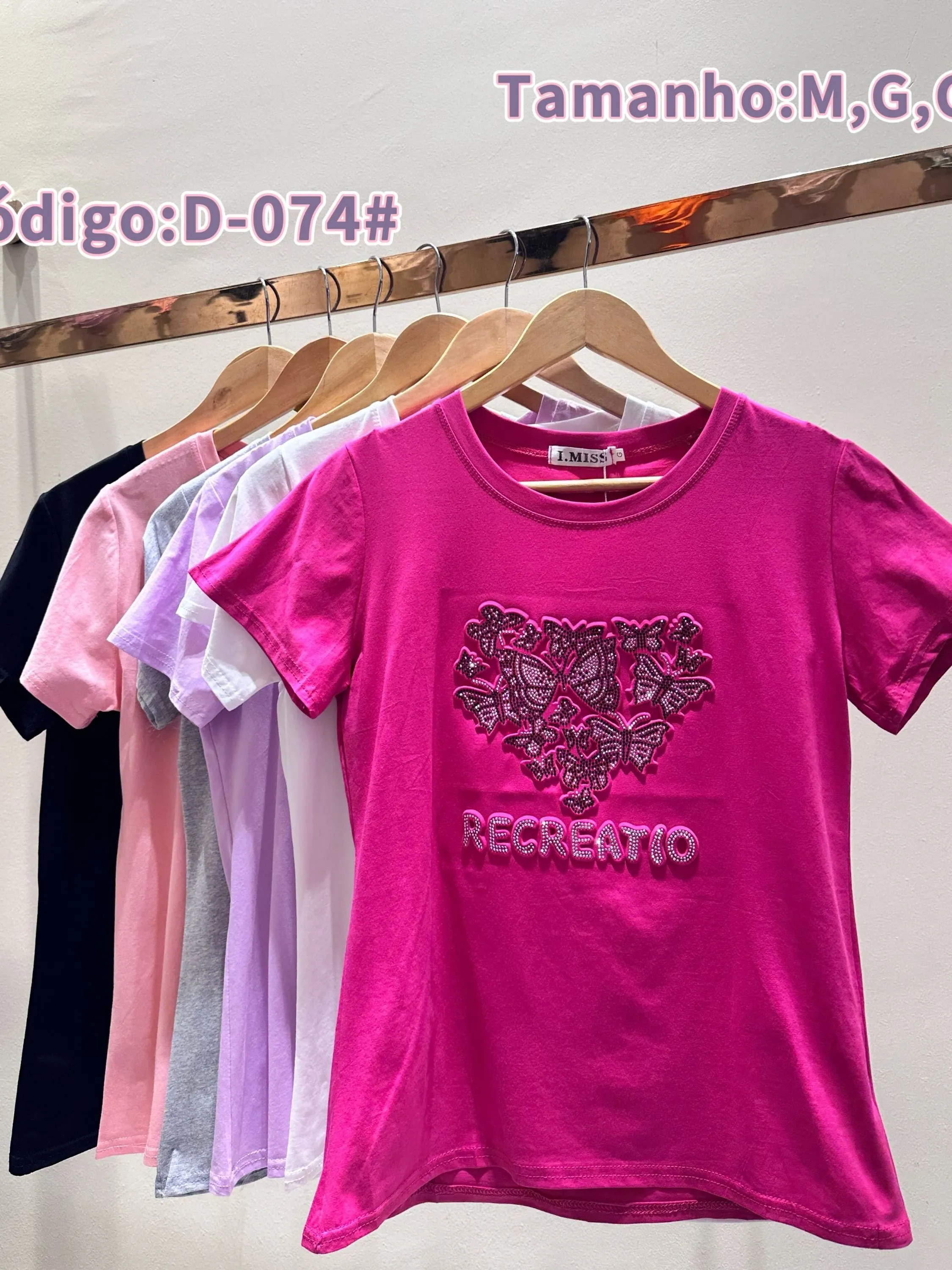 D074 blusa de borboleta