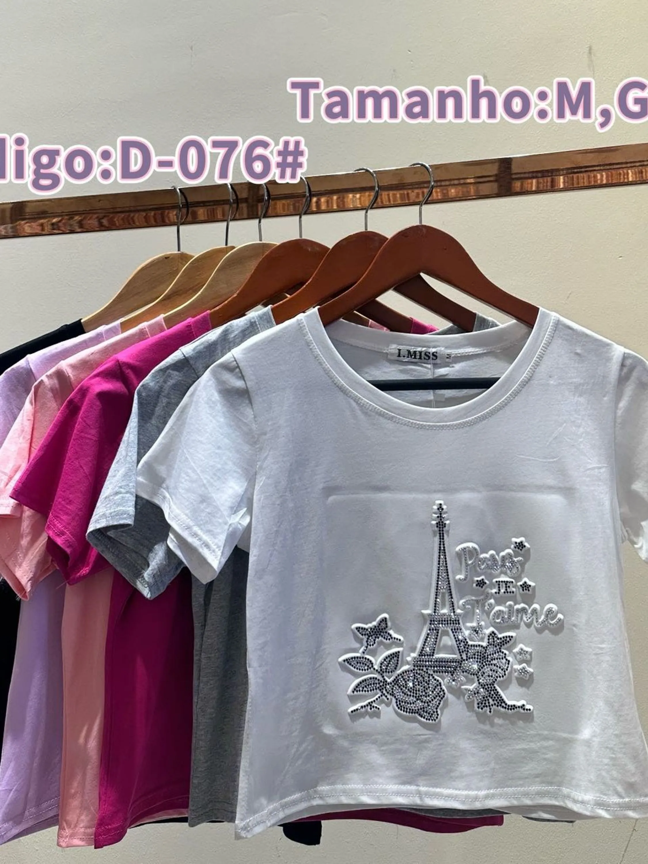 D076 blusa curta