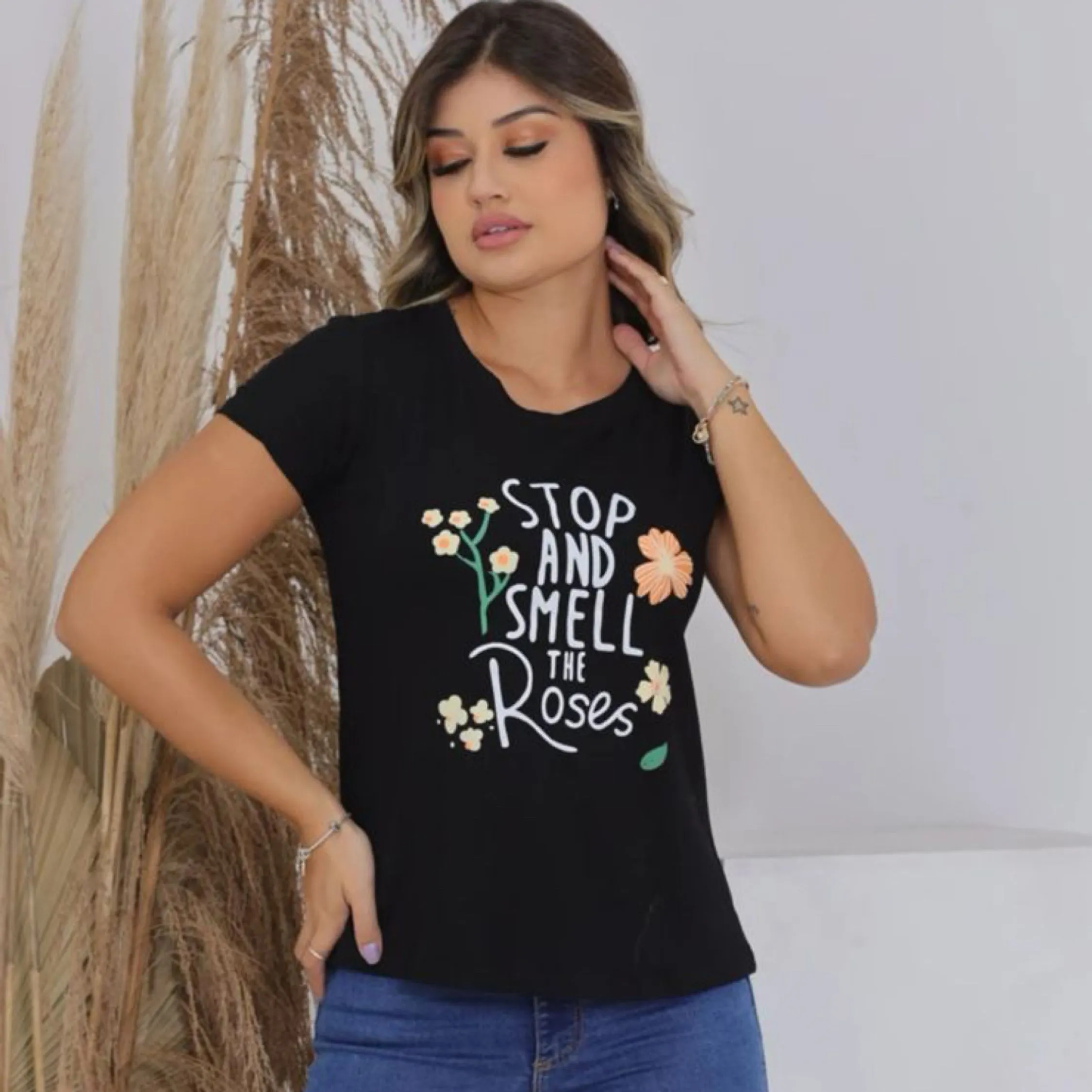 Blusa T-shirt viscolycra /gold cat Moda Feminina