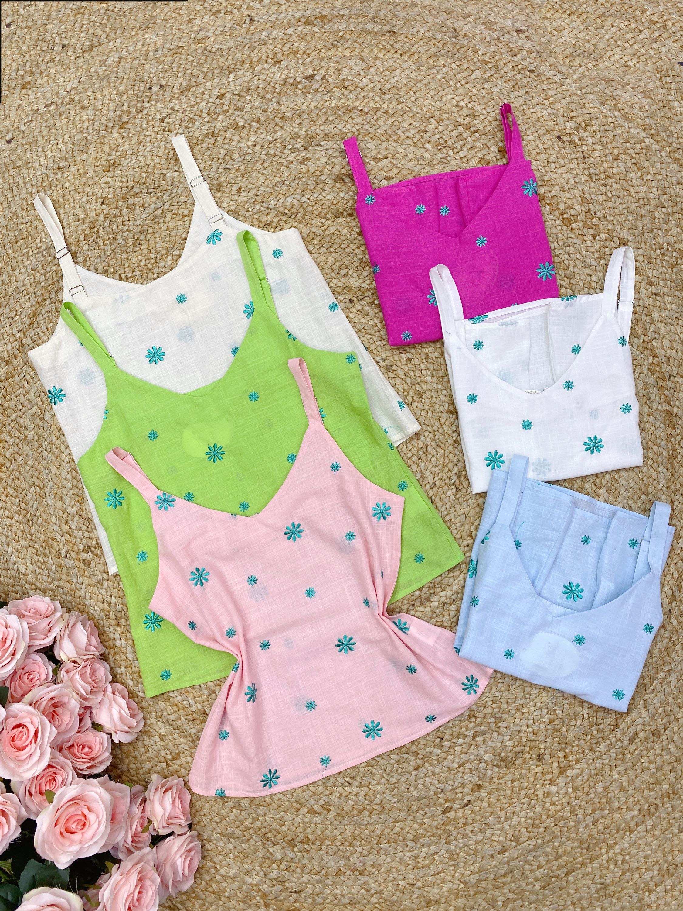 Regata linho com bordado Isabella moda