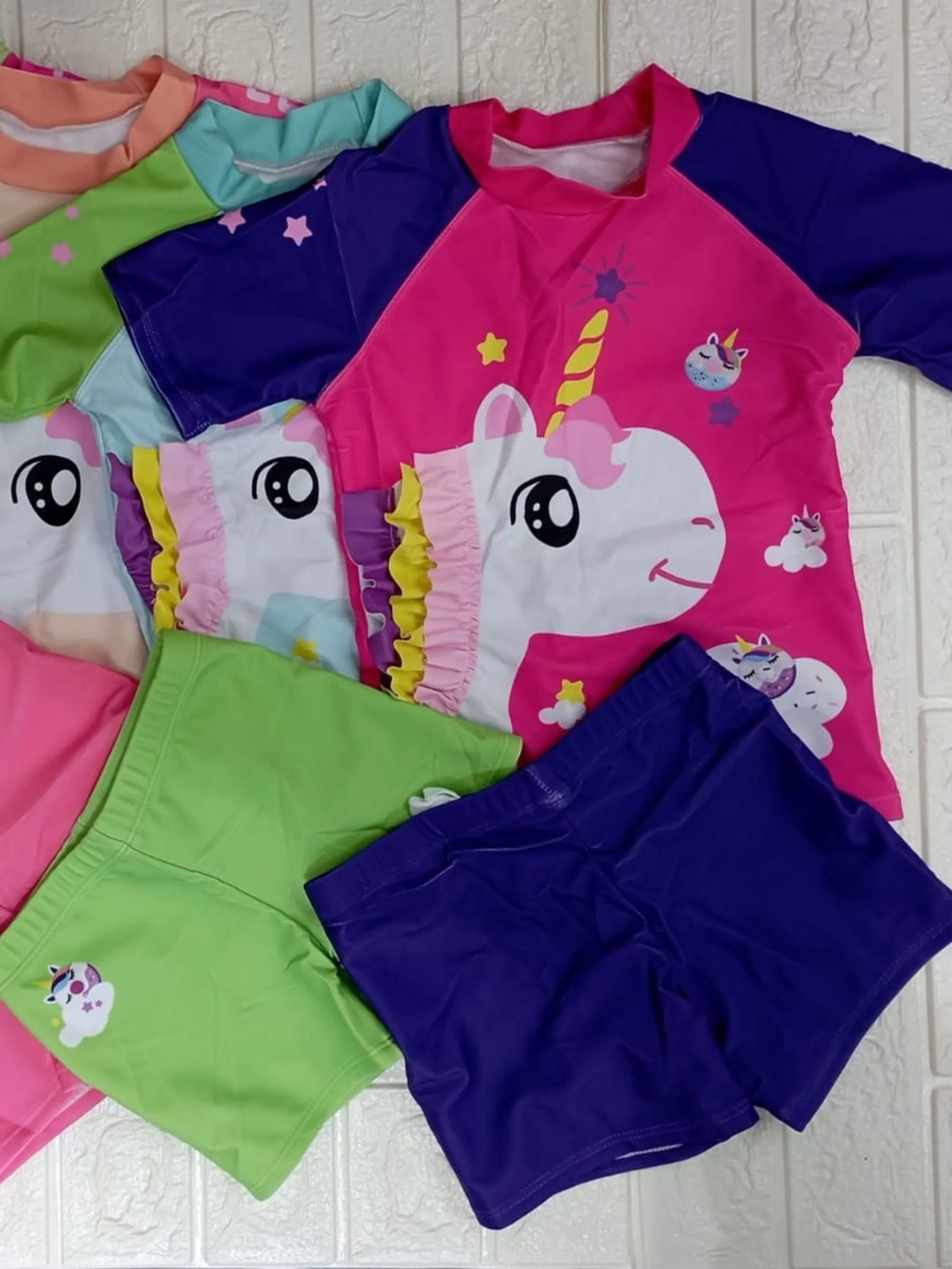 Conjunto uv infantil