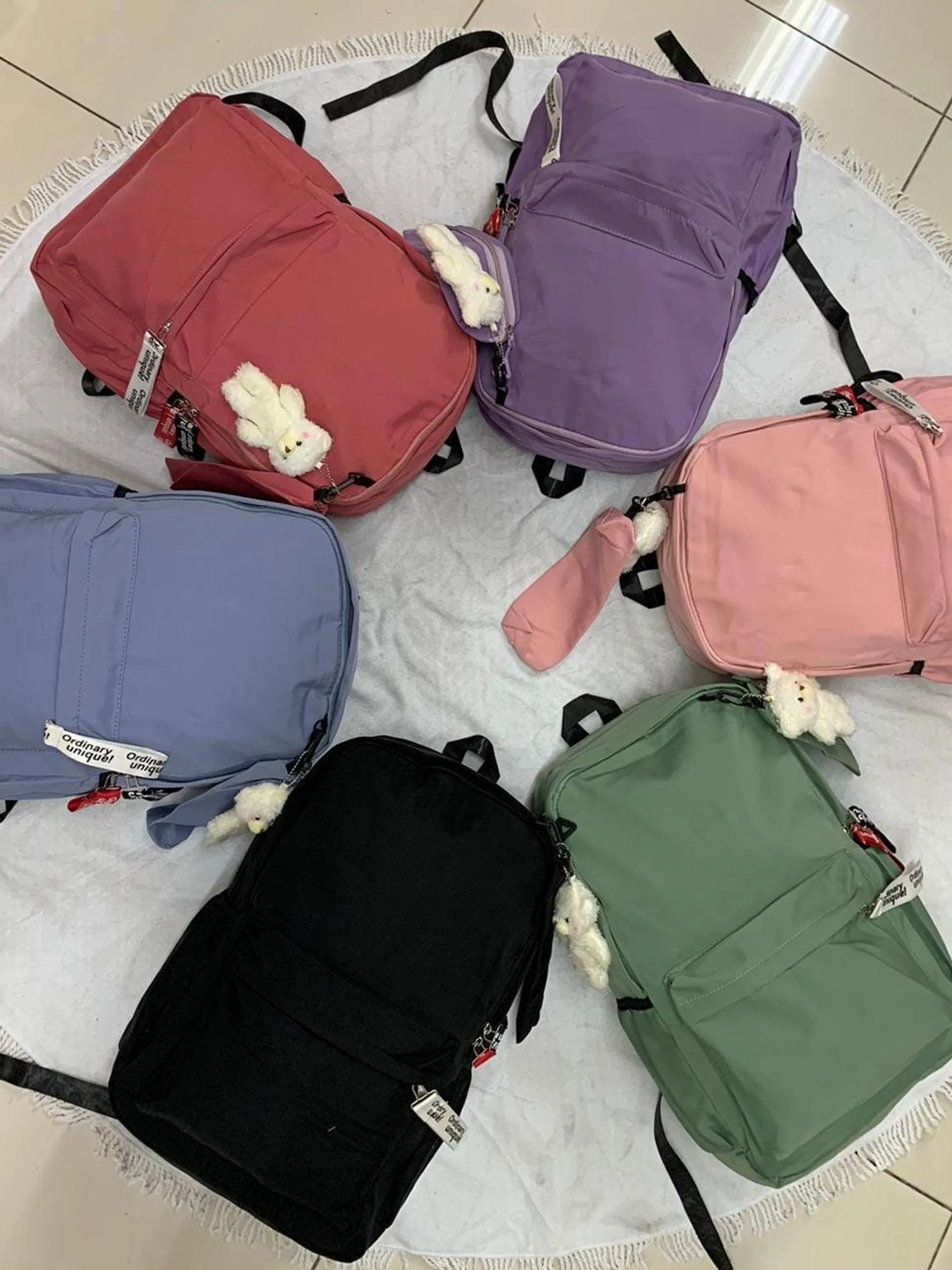 FF13 PACOTE COM 12 PEÇAS DE MOCHILAS UNISSEX/INFANTIL COM ESTOJO E CHAVEIRO