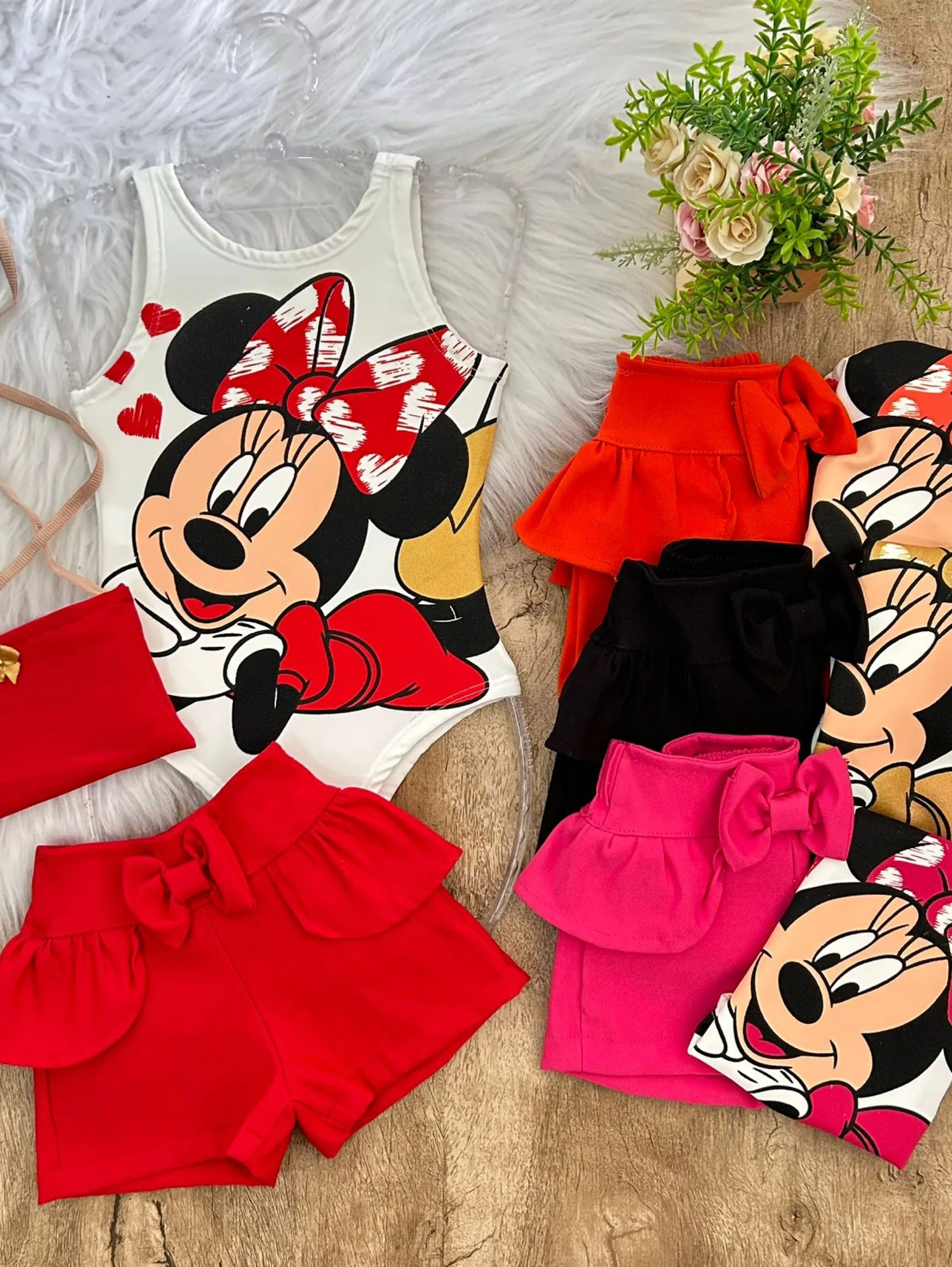 Conjunto minnie acompanha a bolsinha