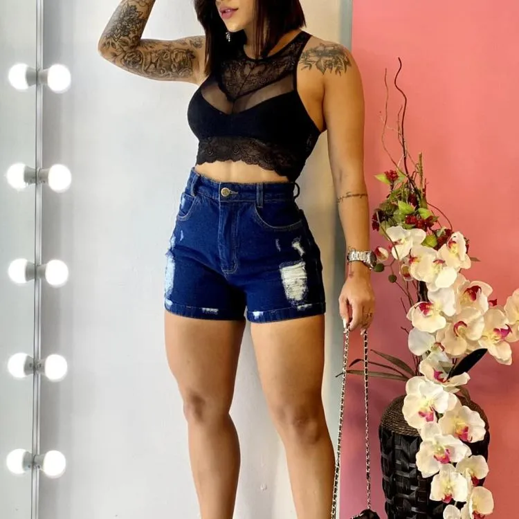 Short jeans escuro