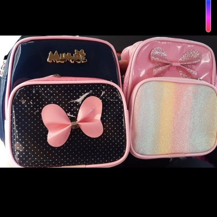 Mochilas vários modelos e estampas 12 no pacote, todas diferentes