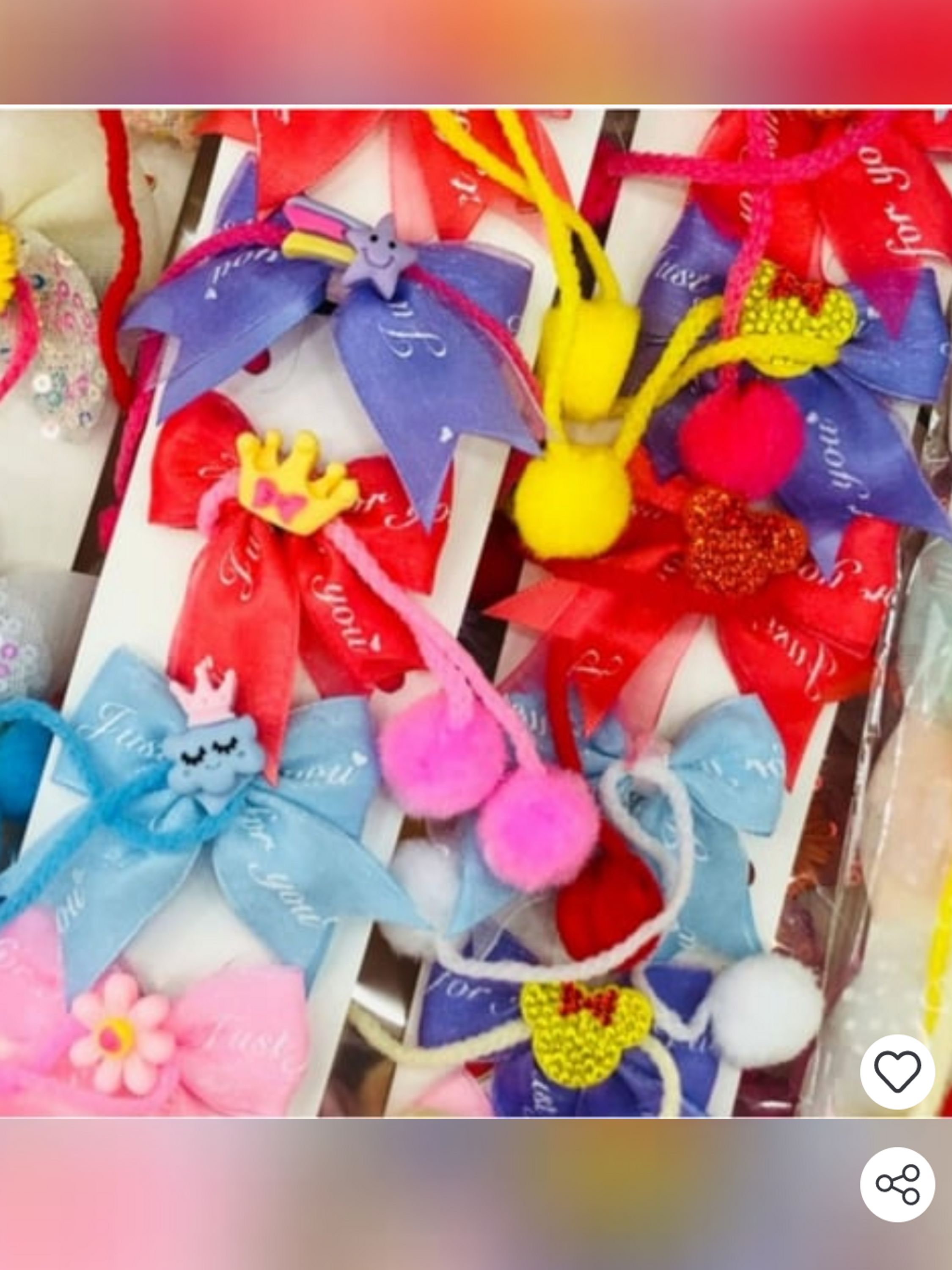 Bico de pato com peduradinhos