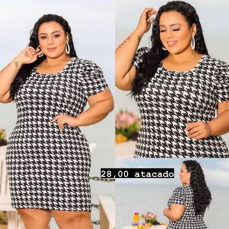 Vestido manga princesa plus size