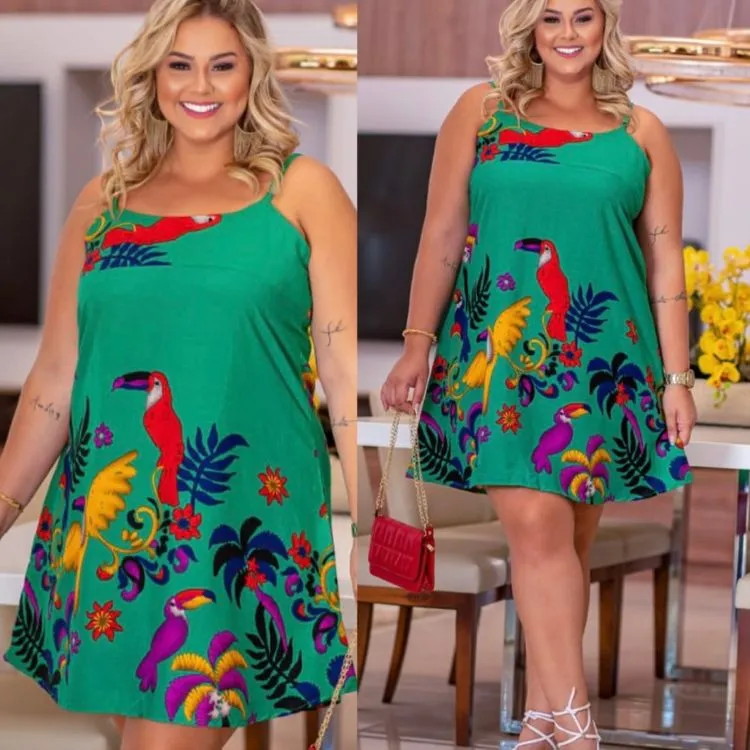 Vestido feminino alça ajustável plus size