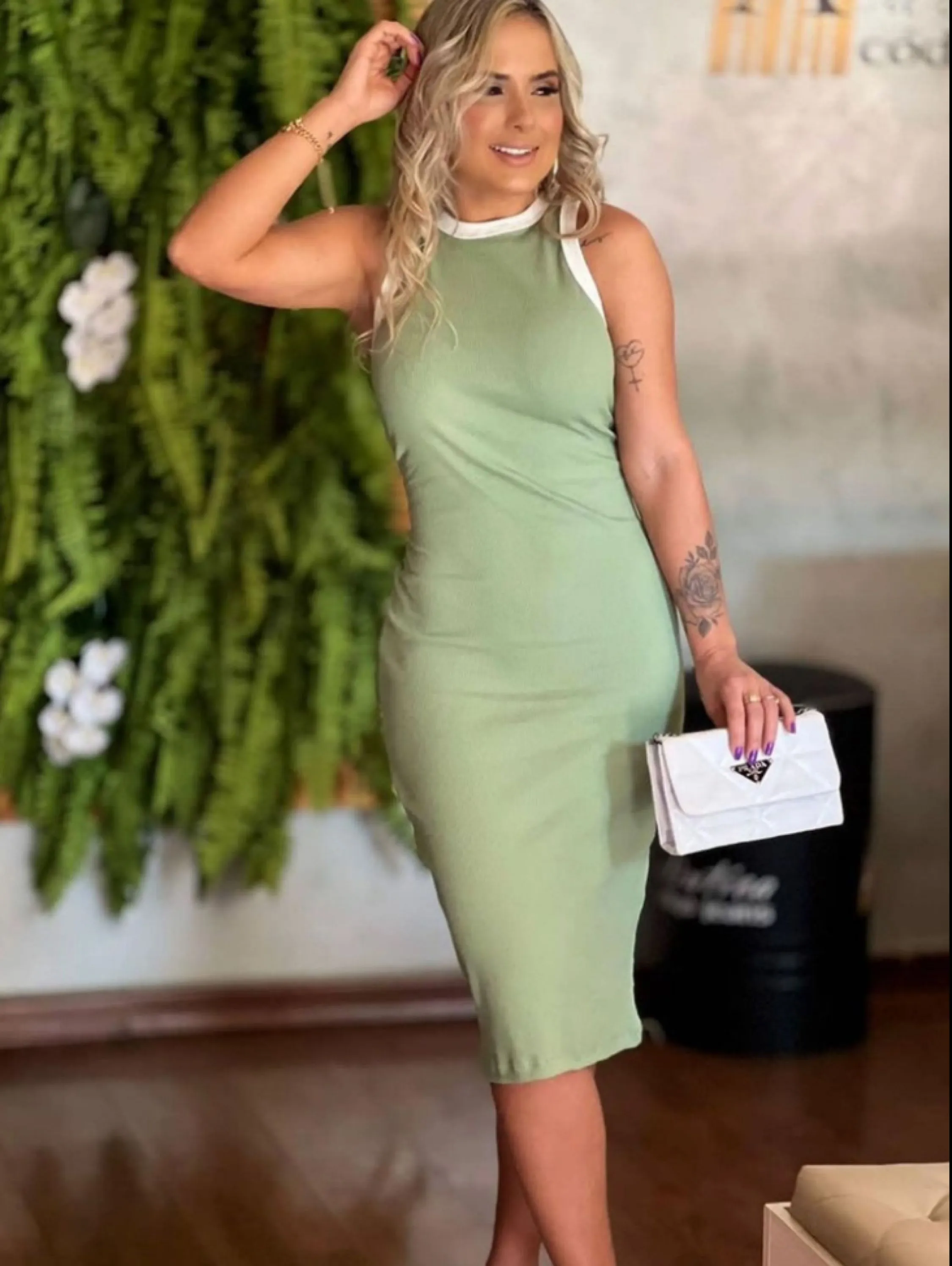 Vestido Midi Ribana Liso